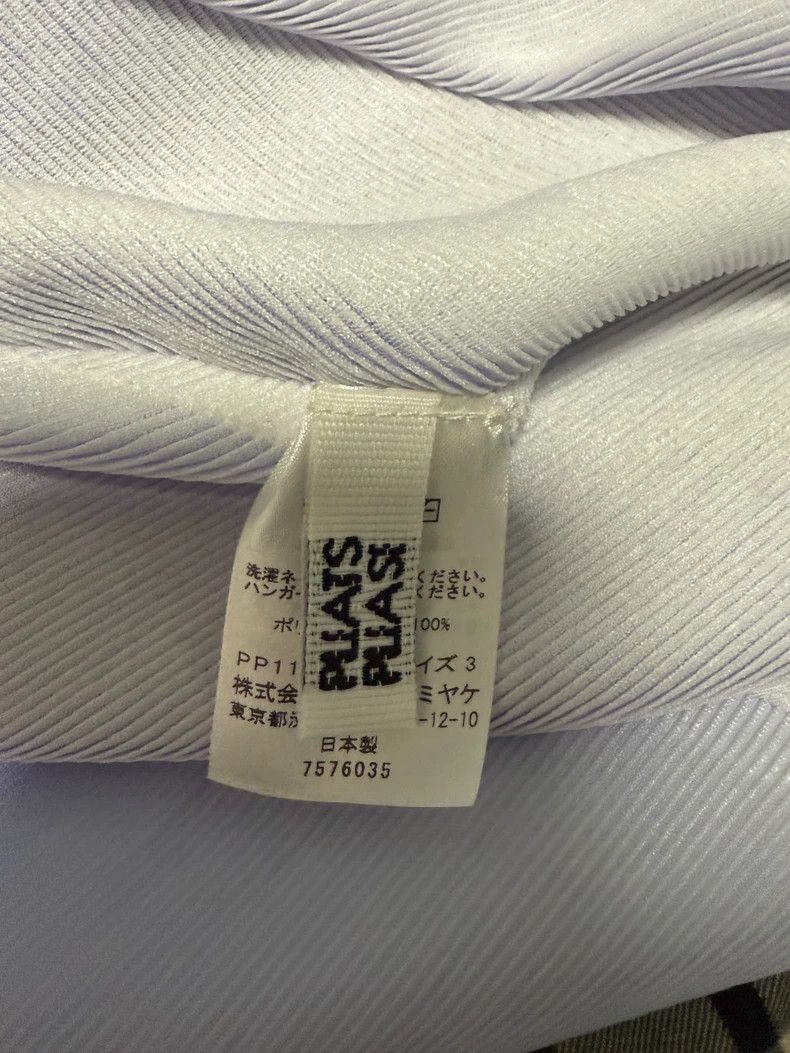 Issey Miyake Issey Miyake size:3 A gradient purple pleated round top Size XS / US 0-2 / IT 36-38 - 4 Thumbnail