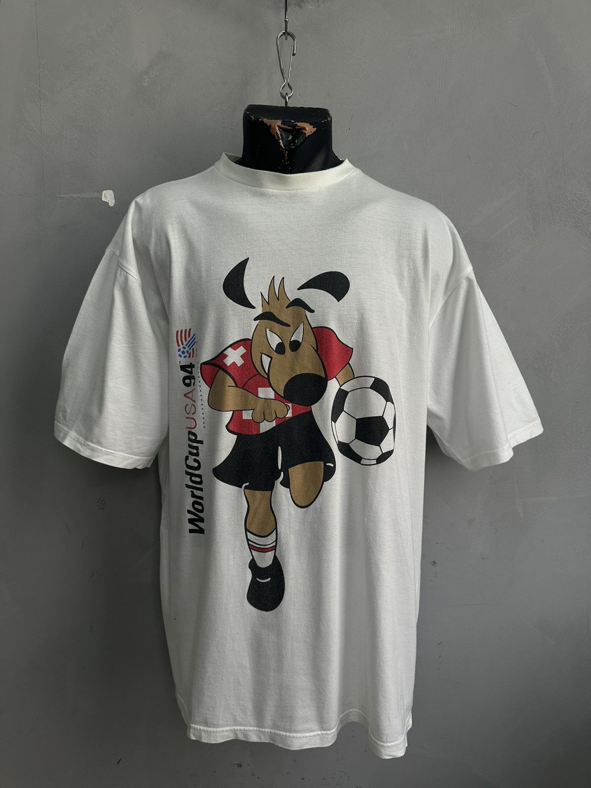 Band Tees Vintage Football WorldCup USA 1994 T-shirt Y2k Rare Jersey Size US XL / EU 56 / 4 - 1 Thumbnail