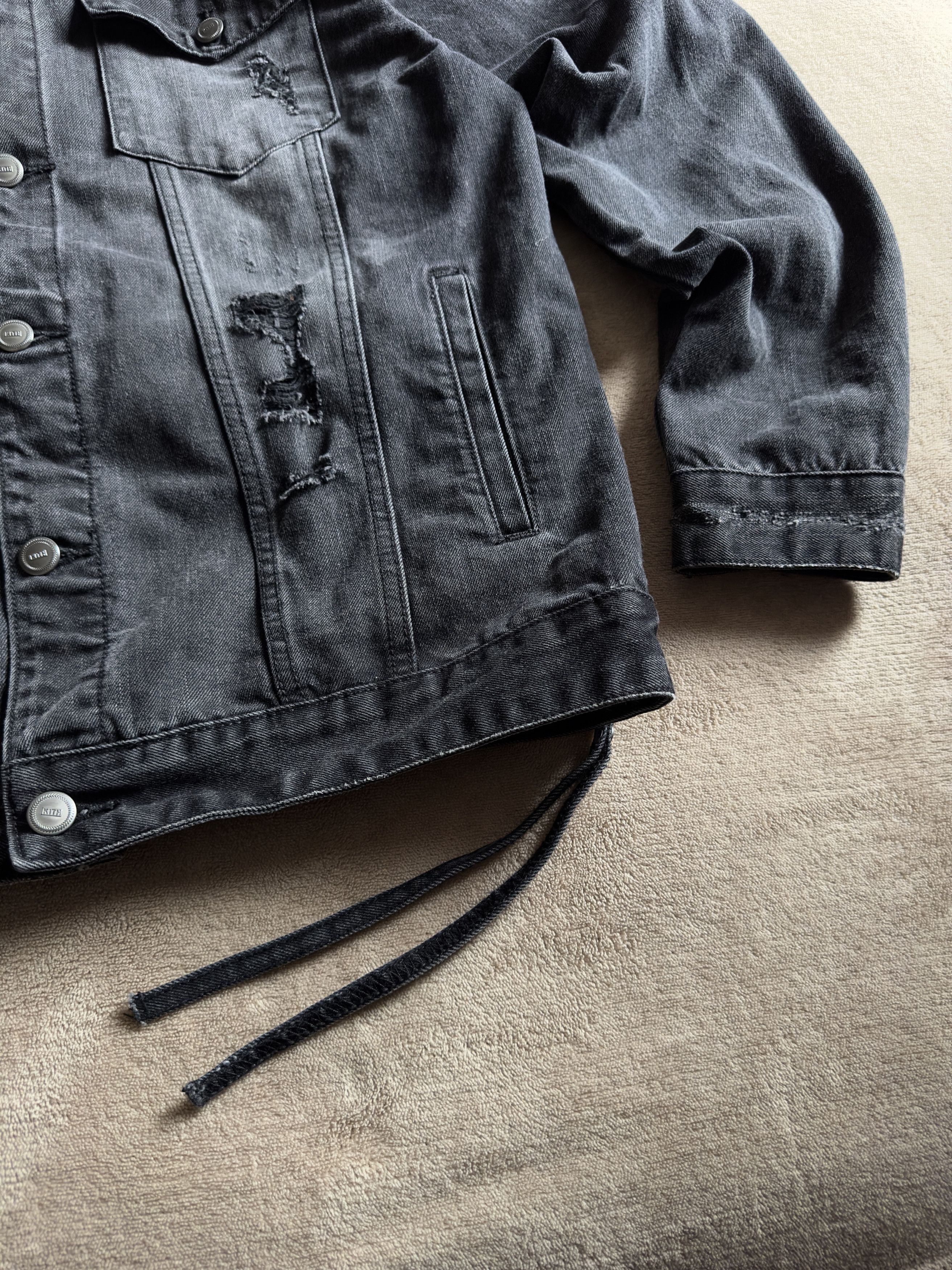 Kith KITH Distressed Denim Jacket Cotton Black sz.L Size US L / EU 52-54 / 3 - 5 Thumbnail