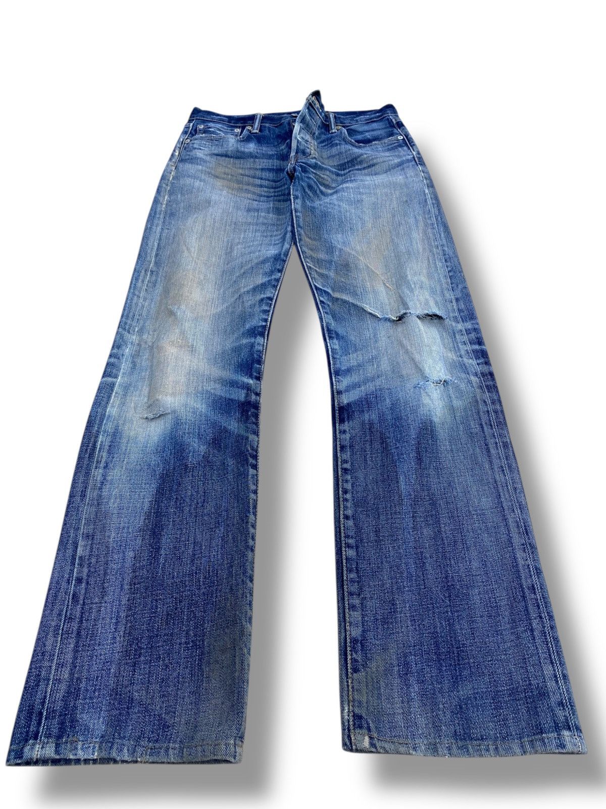 Levi's Vintage Levi’s Blue Faded Wash Style Ripped Jeans Size US 32 / EU 48 - 1 Thumbnail