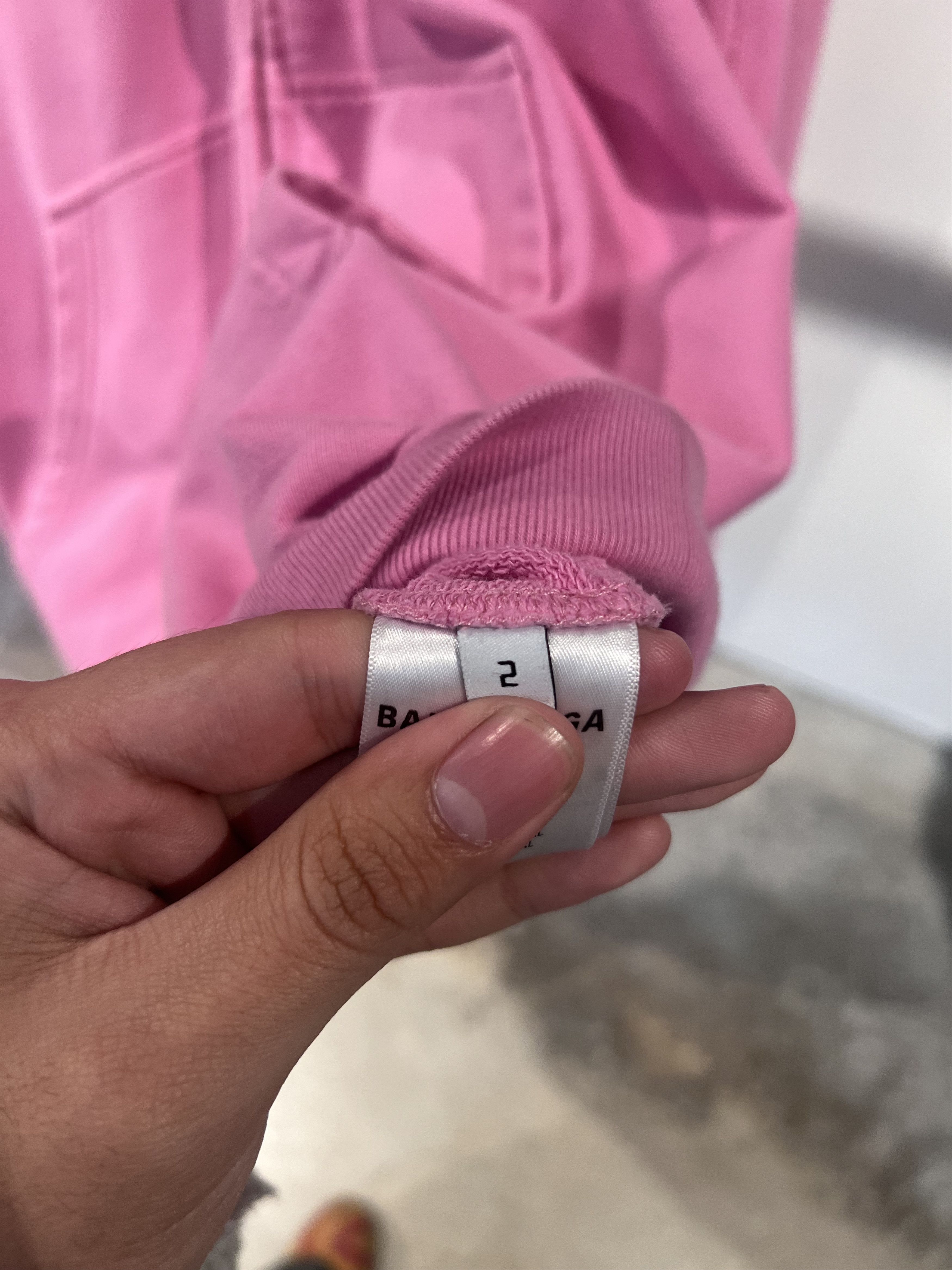 Balenciaga Balenciaga Pink Polo Zip Size US L / EU 52-54 / 3 - 5 Thumbnail