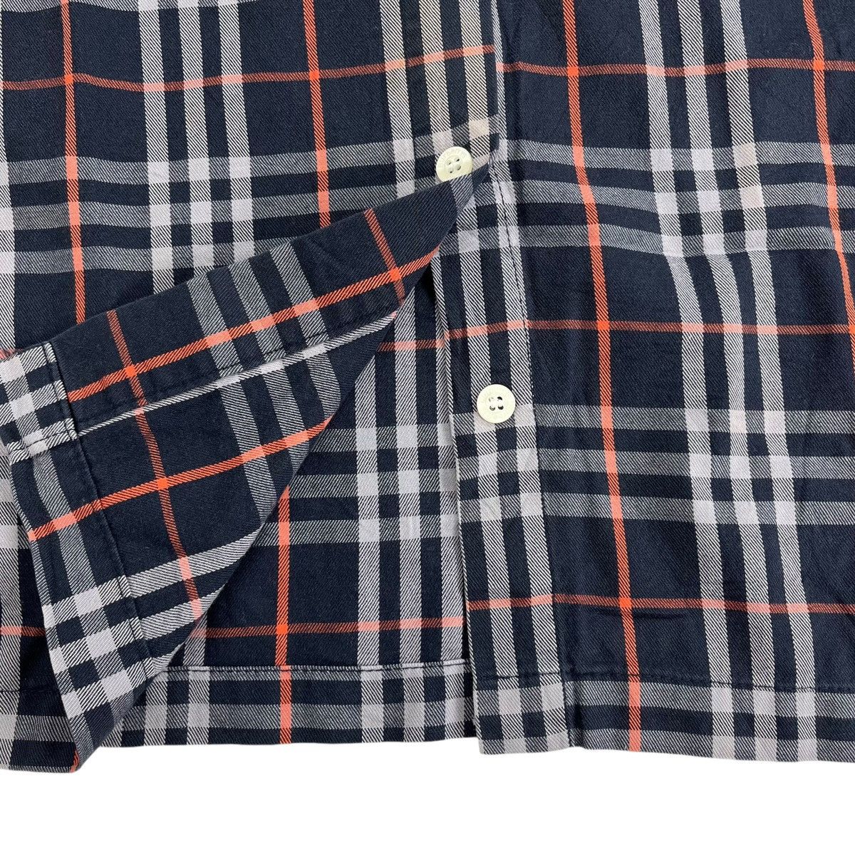 Burberry × Vintage 🇬🇧Vintage Burberrys Shirt Nova Check Long Shirt ( WOMEN’S ) Size US S / EU 44-46 / 1 - 5 Thumbnail