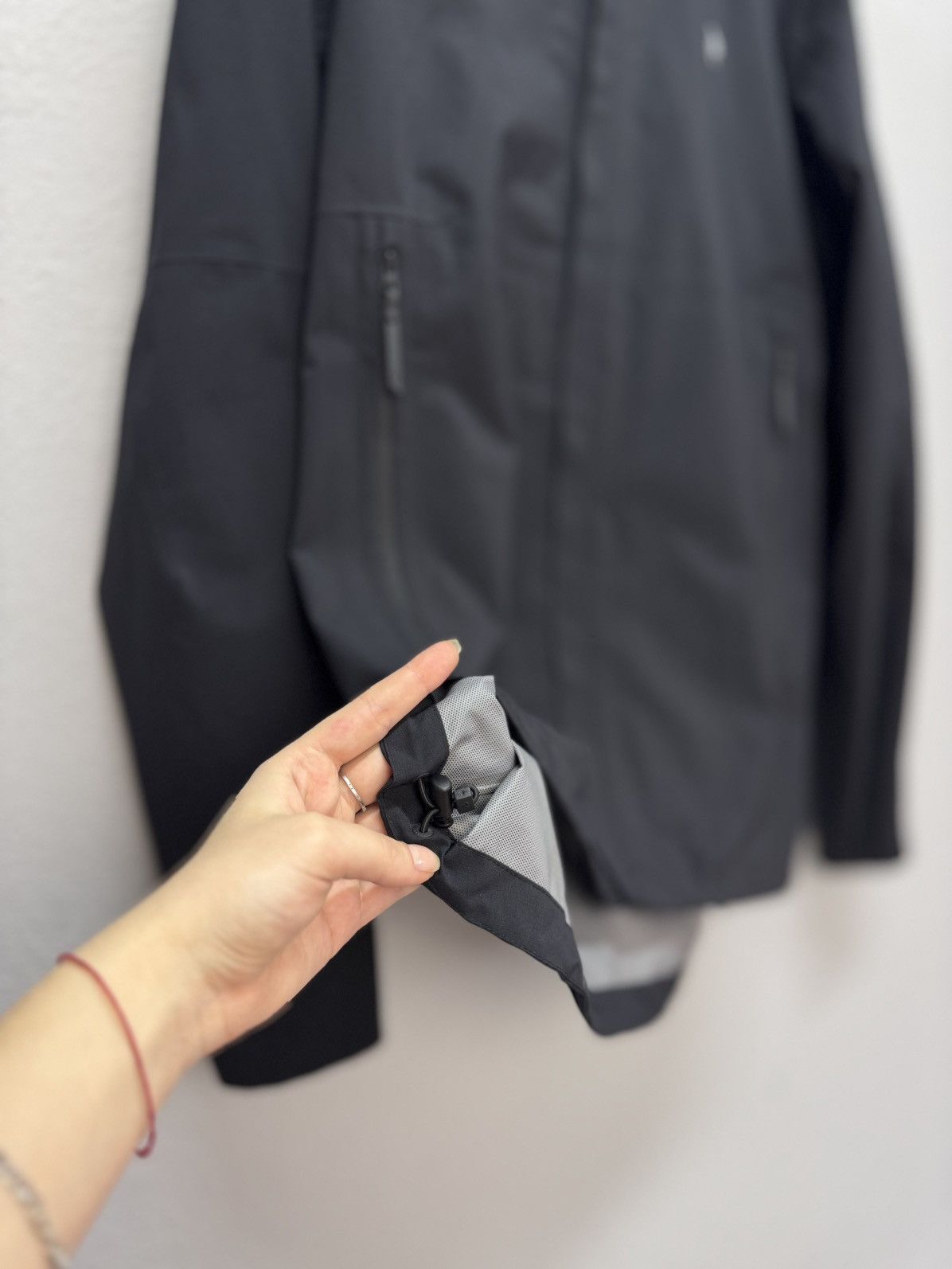 Goretex × Peak Performance Vintage Peak Performance Gore-Tex Black Jacket Arcteyx Style Size US L / EU 52-54 / 3 - 16 Thumbnail