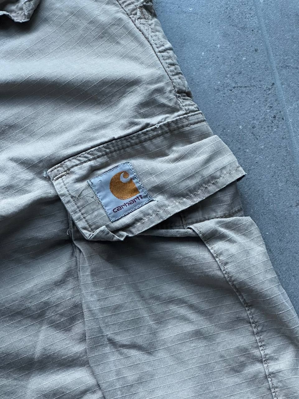 Carhartt Vintage Carhartt Baggy Beige Distressed Shorts Size US 34 / EU 50 - 11 Thumbnail