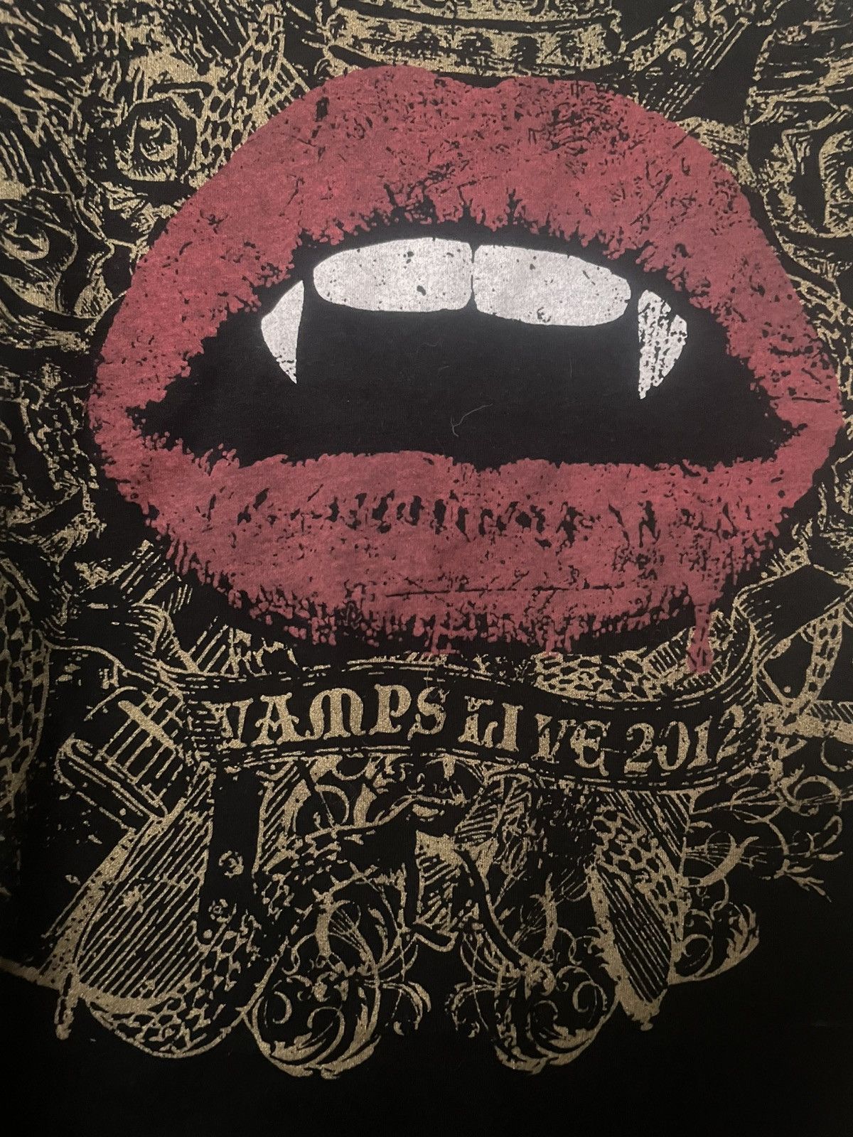 Japanese Brand Japanese Band Vamps 2012 Live Spiderweb t-shirt Size S / US 4 / IT 40 - 3 Thumbnail