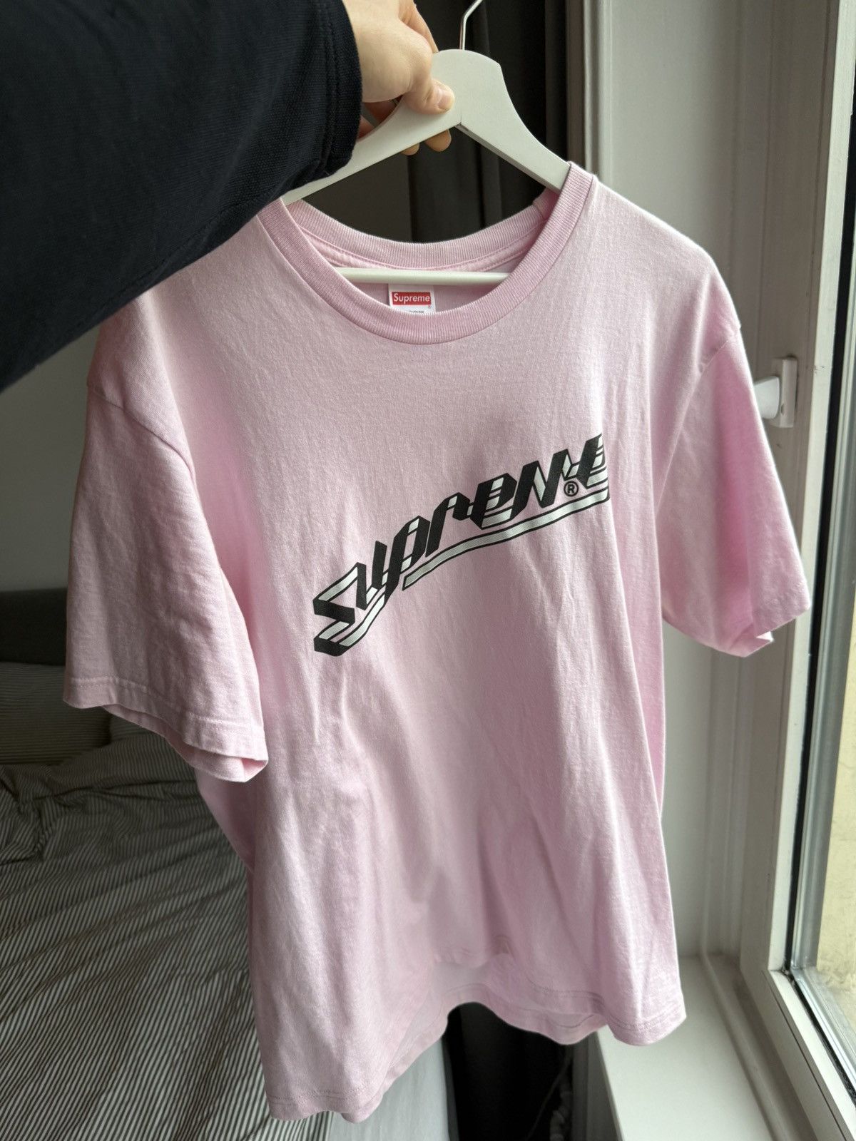 Supreme Pink Supreme T-shirt Size US L / EU 52-54 / 3 - 1 Thumbnail