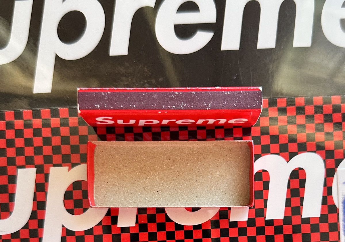 Supreme 2001 Supreme Matchbox Red Matches OG Vintage RARE Lighter Size ONE SIZE - 3 Thumbnail