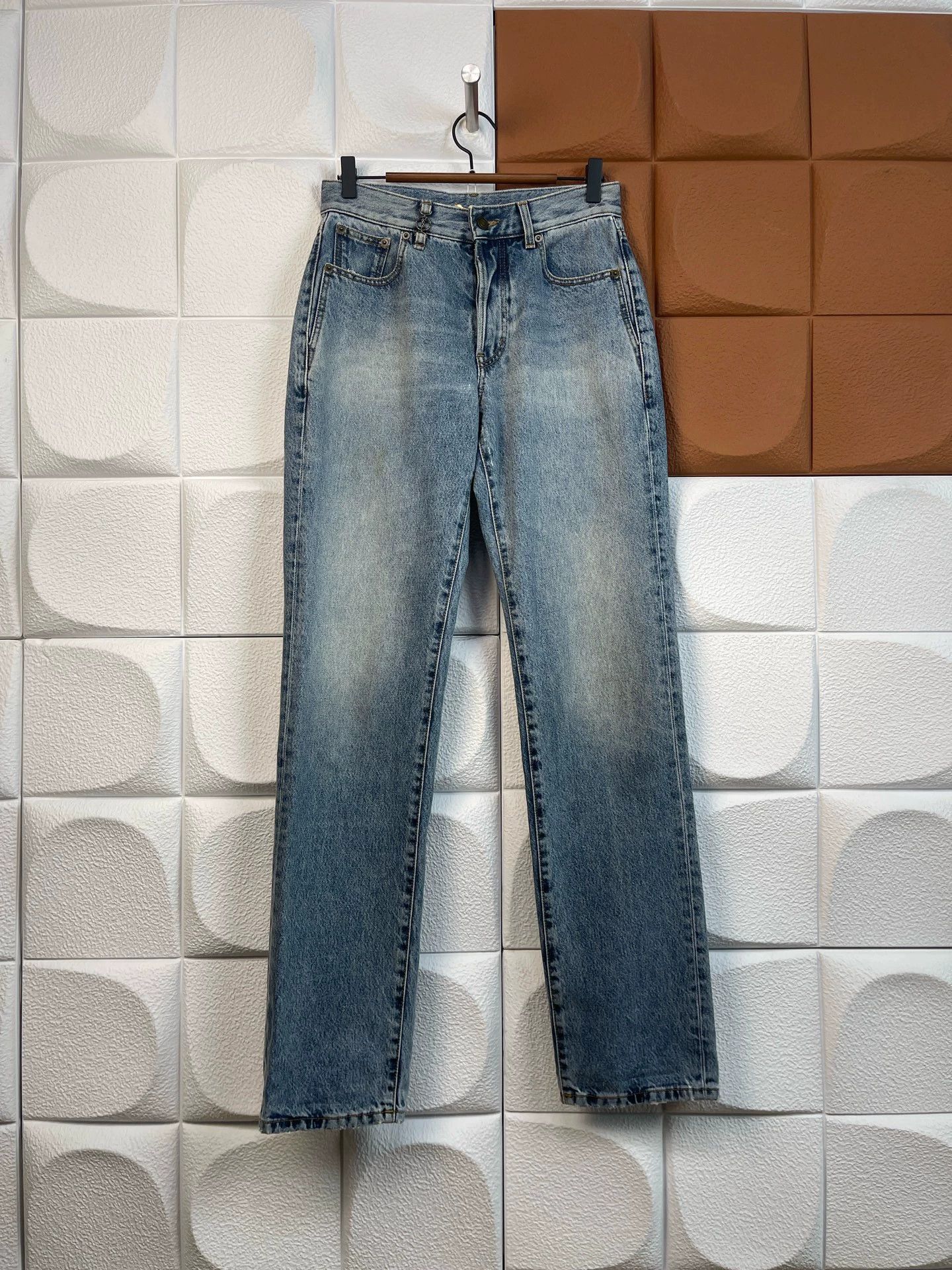 Saint Laurent Paris SLP Metallic Logo Jeans Women's 27 Size 27" / US 4 / IT 40 - 1 Thumbnail