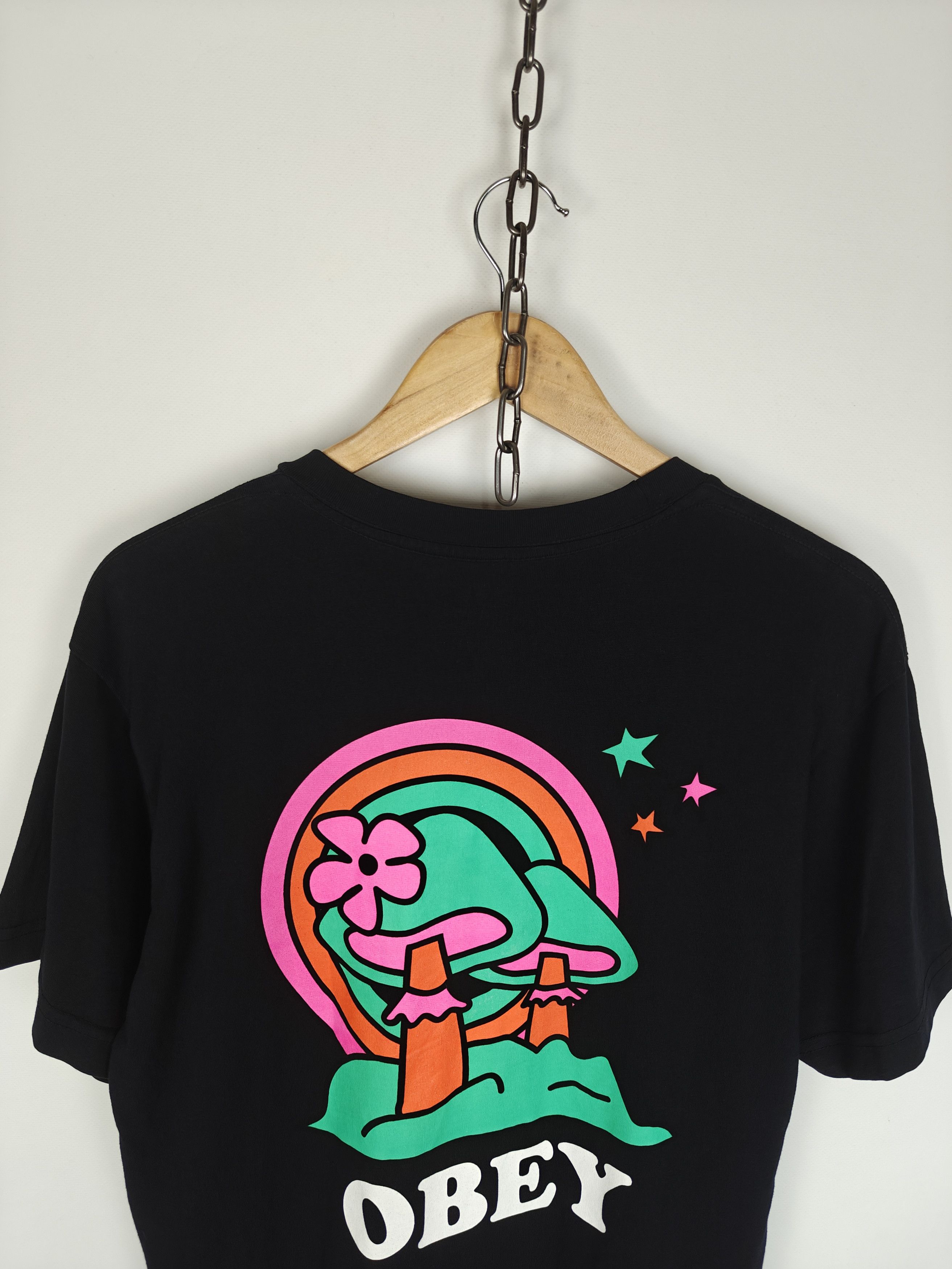 Obey OBEY T-Shirt Black Crewneck size M Size US M / EU 48-50 / 2 - 9 Thumbnail