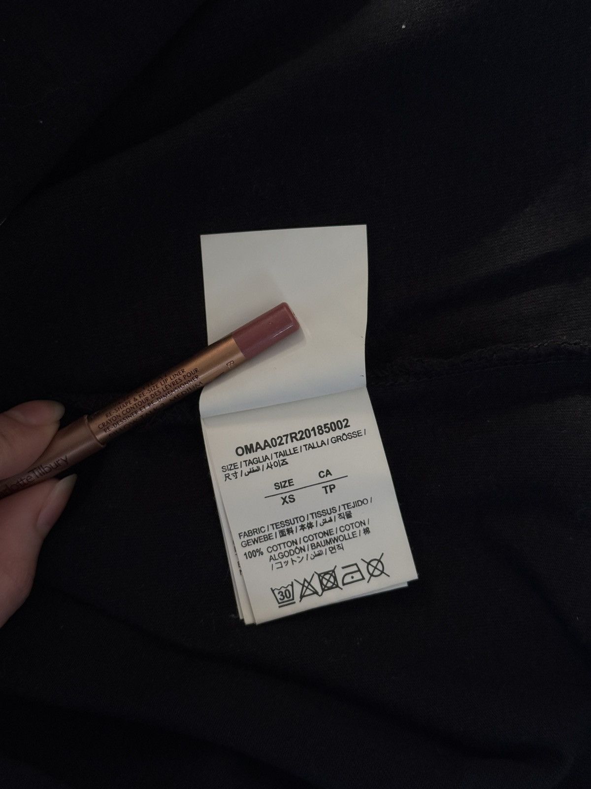 Off-White Authentic Off-White Tape Arrows T-shirt Black Size US XS / EU 42 / 0 - 10 Thumbnail