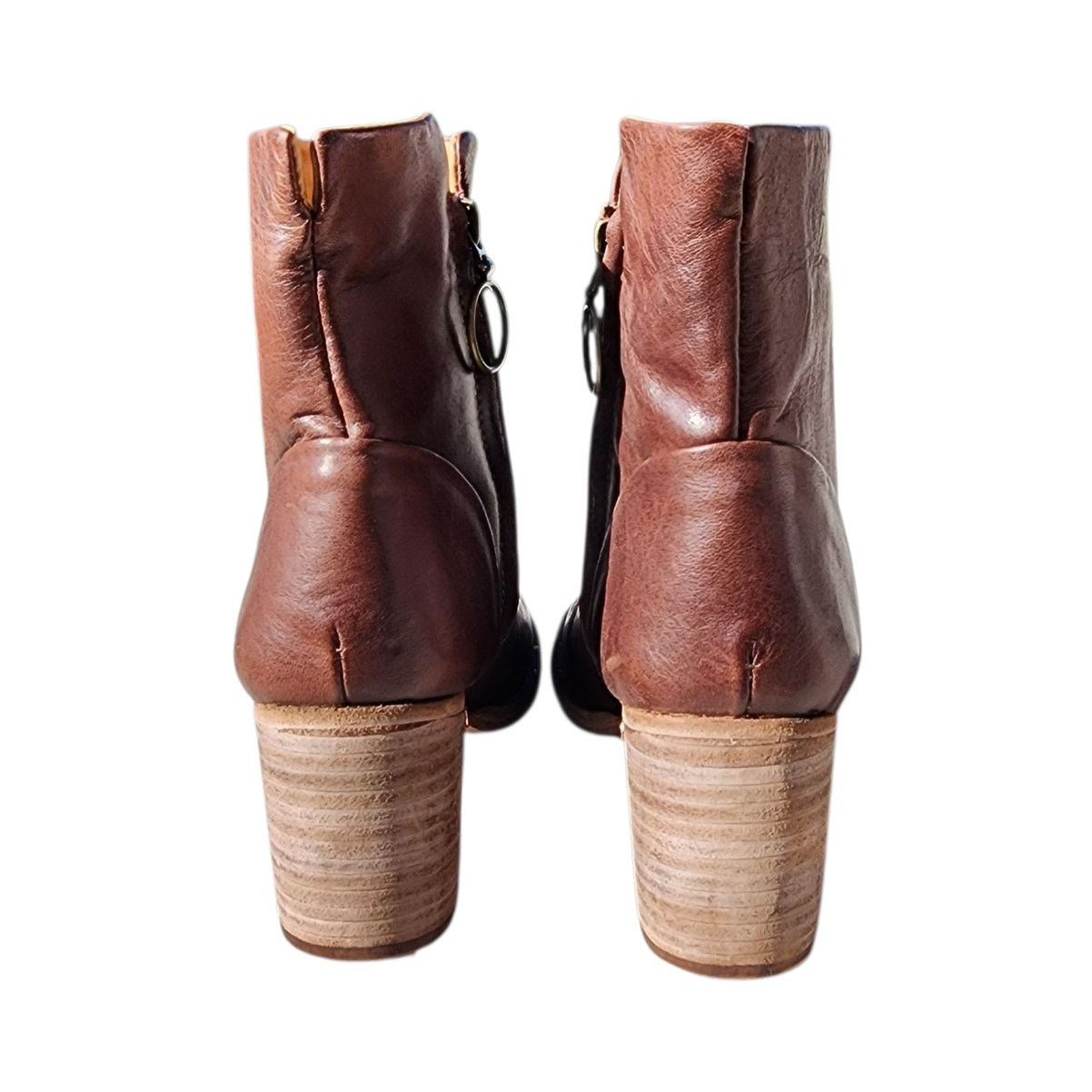 beek Beek Coronet Handcrafted Heeled Ankle Boots 6 Size US 6 / IT 36 - 3 Thumbnail
