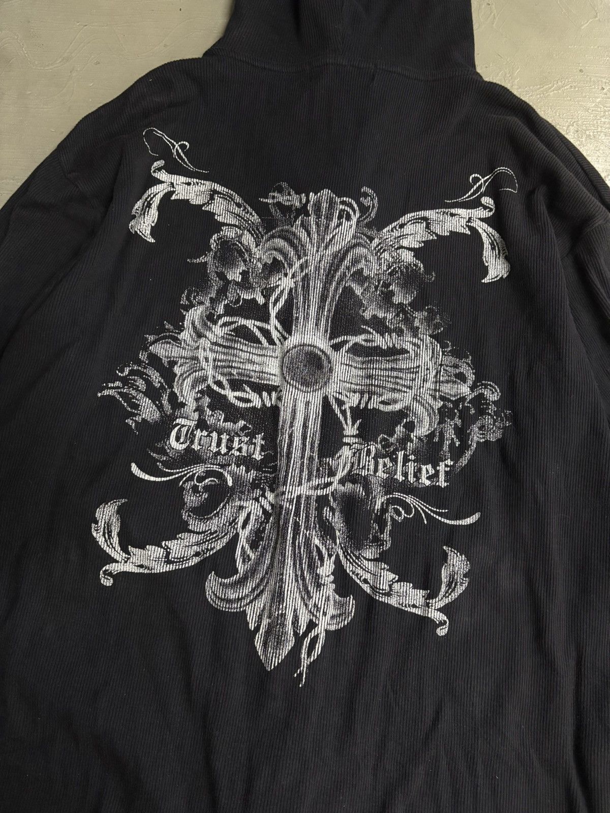 Affliction Vintage H Naoto Cross Gothic Affliction Skull Hoodie Y2K Size US L / EU 52-54 / 3 - 3 Thumbnail