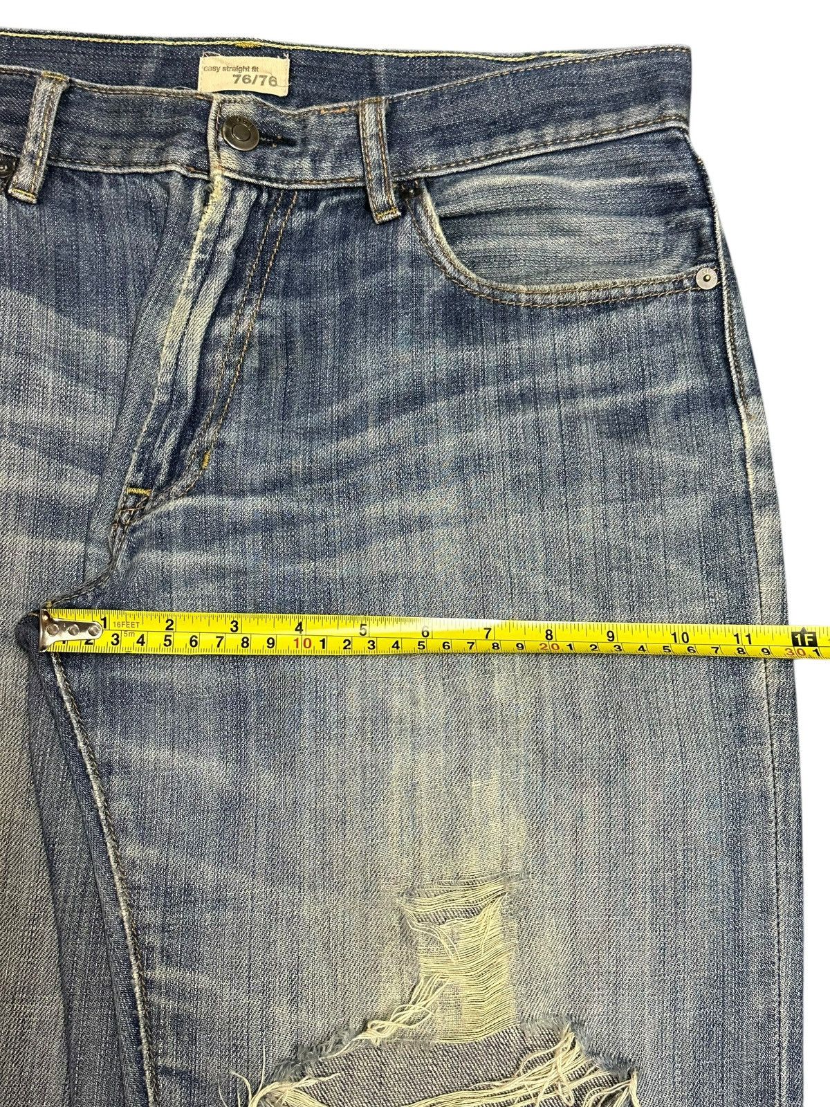 Gap Vintage Gap Blue Faded Wash Distressed Style Baggy Jeans Size US 32 / EU 48 - 15 Thumbnail