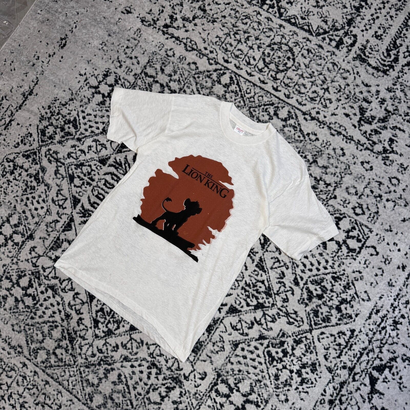 Vintage Vintage Unisex White Cotton T-Shirt Size S The Lion King 90s Size US S / EU 44-46 / 1 - 2 Thumbnail