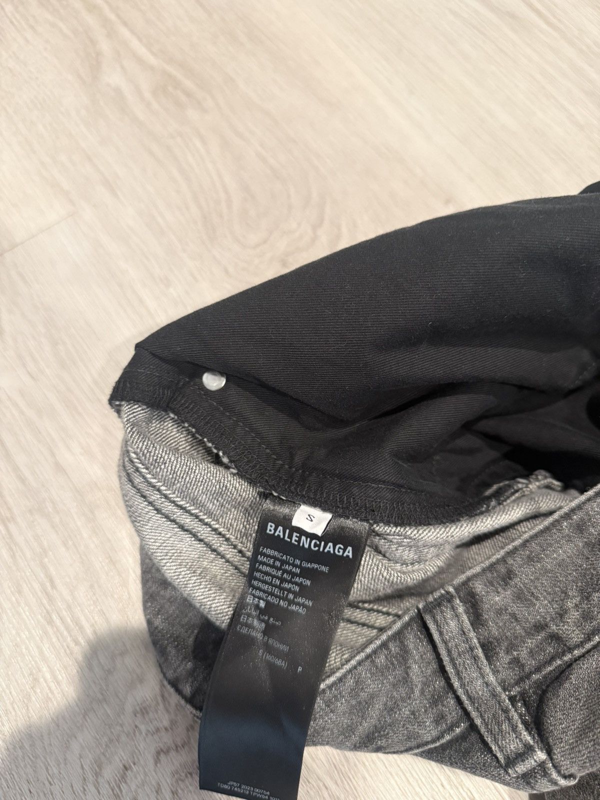 Balenciaga s/s 2023 baggy wide leg denim!! Size US 32 / EU 48 - 8 Thumbnail
