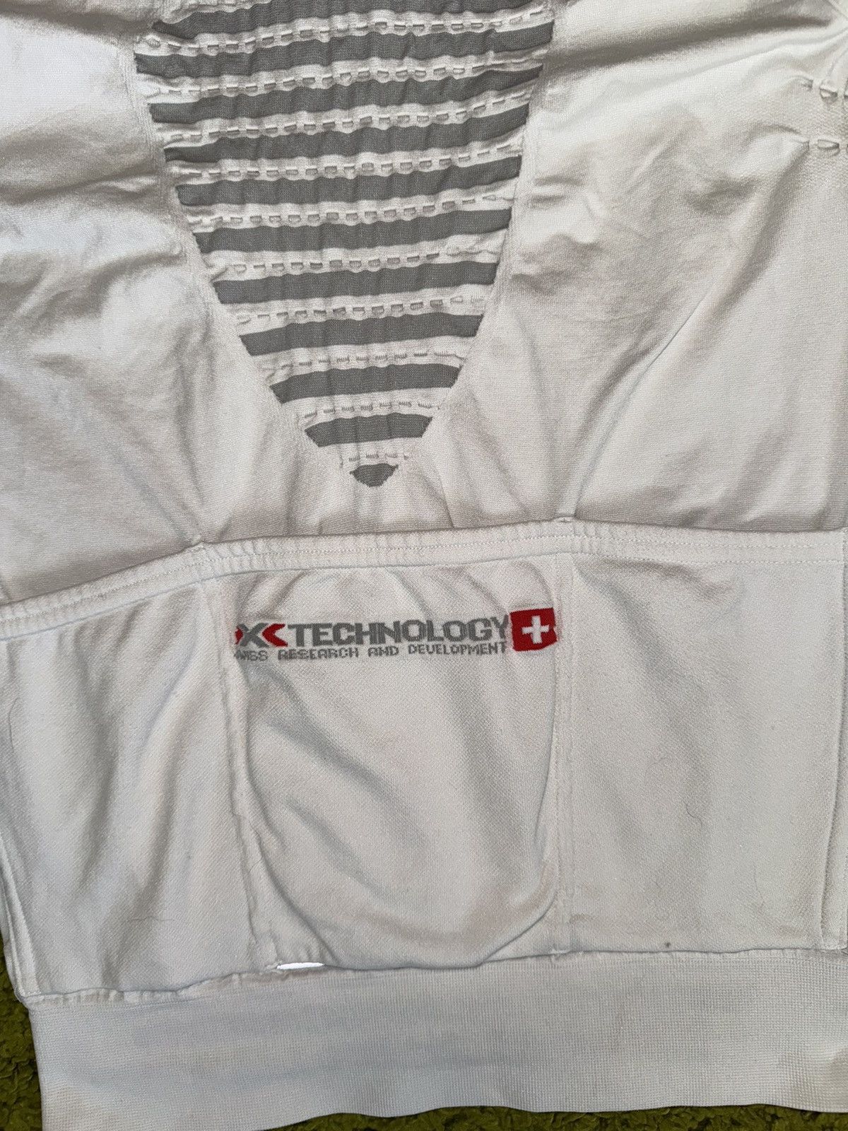 Designer X-bionic cycle trekking jersey tank top Size M / US 6-8 / IT 42-44 - 9 Thumbnail