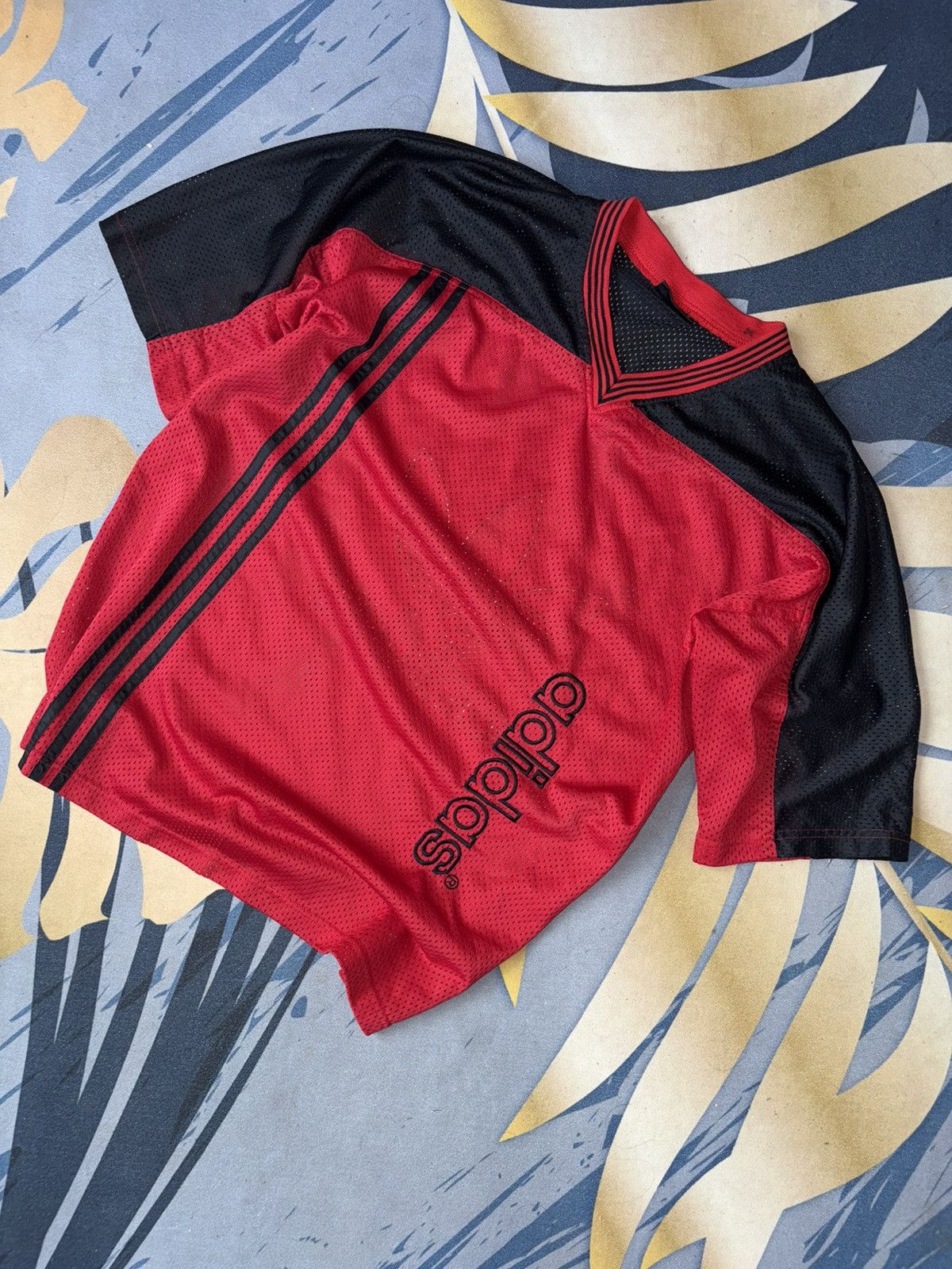 Adidas Vintage Adidas Mesh Jersey Red Black Y2K Size US L / EU 52-54 / 3 - 1 Thumbnail