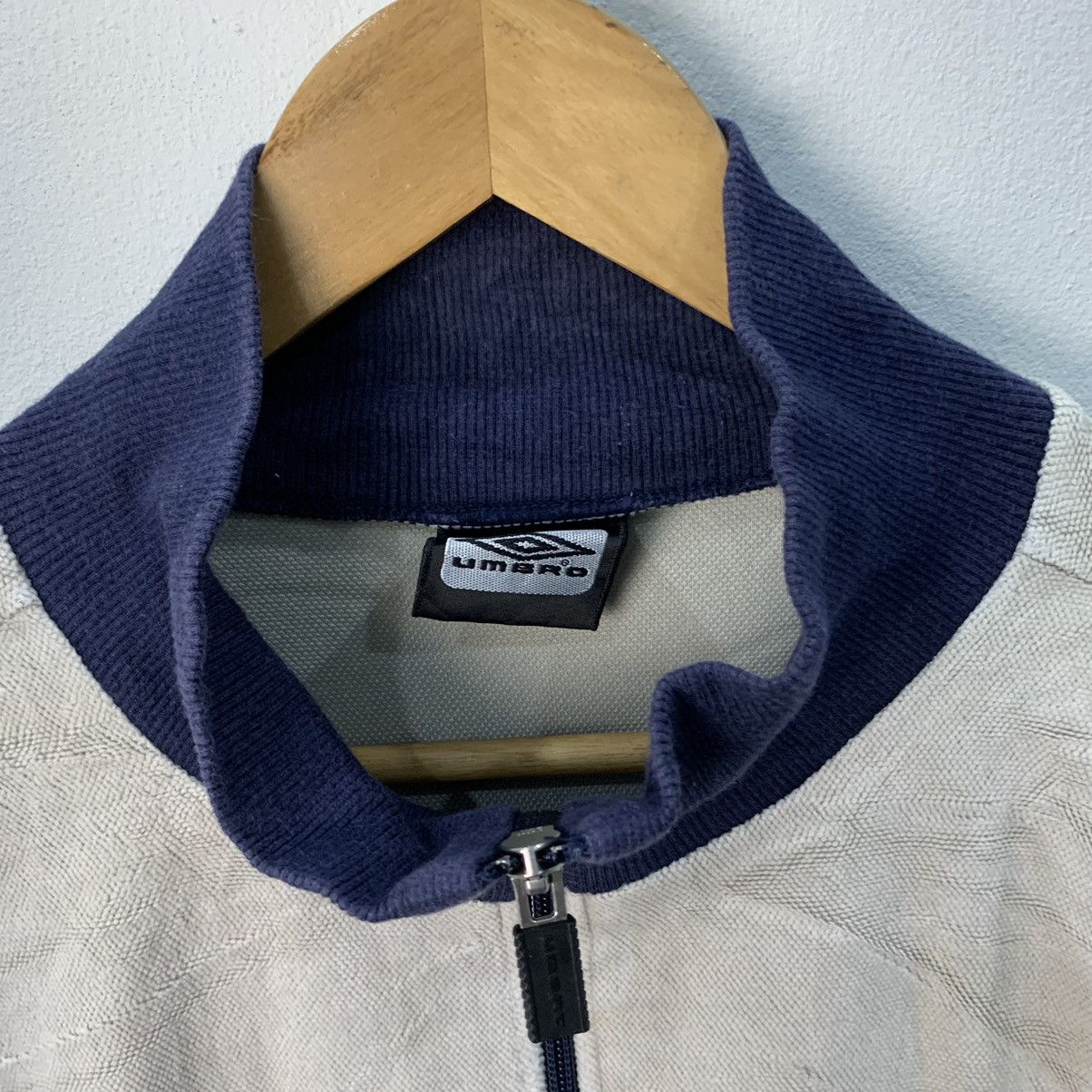 Umbro Vintage Umbro Jacket / Umbro 90s Sweater/ Britannic England Size US L / EU 52-54 / 3 - 8 Thumbnail