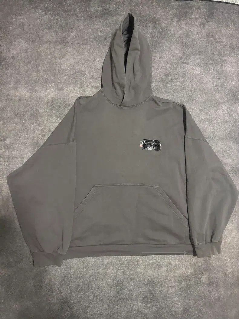 Balenciaga Balenciaga Coke shade solid color logo letter printed hood Size US L / EU 52-54 / 3 - 1 Thumbnail