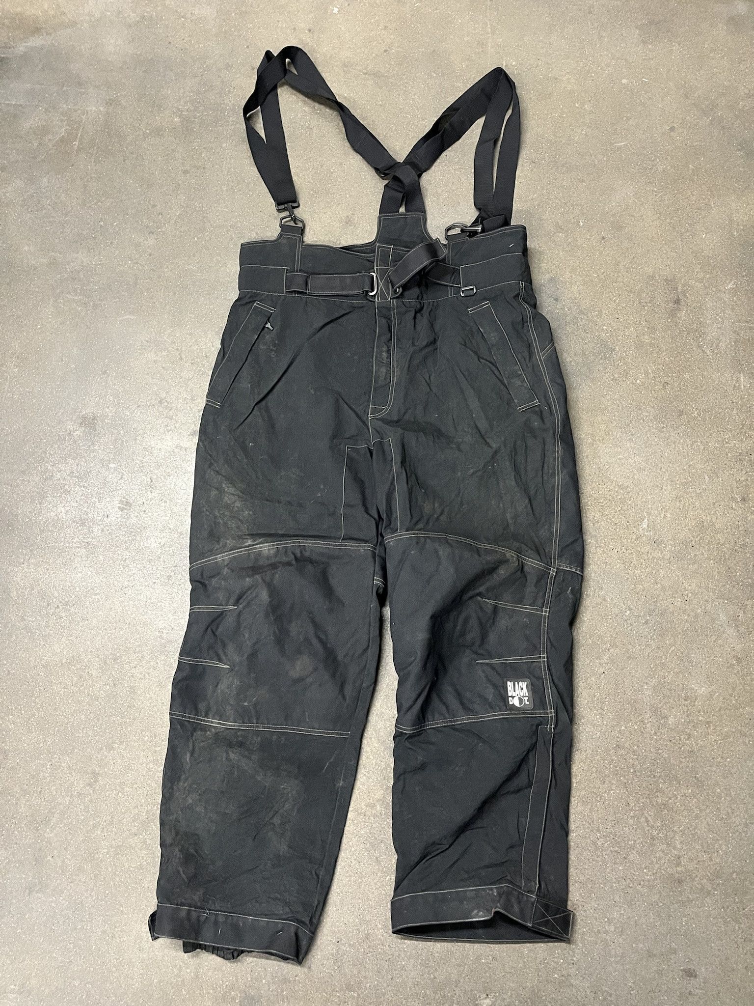 Carhartt × Vintage Vintage 2000s Black Dot Snowboard Snowpants Water Resistant Overalls Size XL Size US XL / EU 56 / 4 - 1 Thumbnail