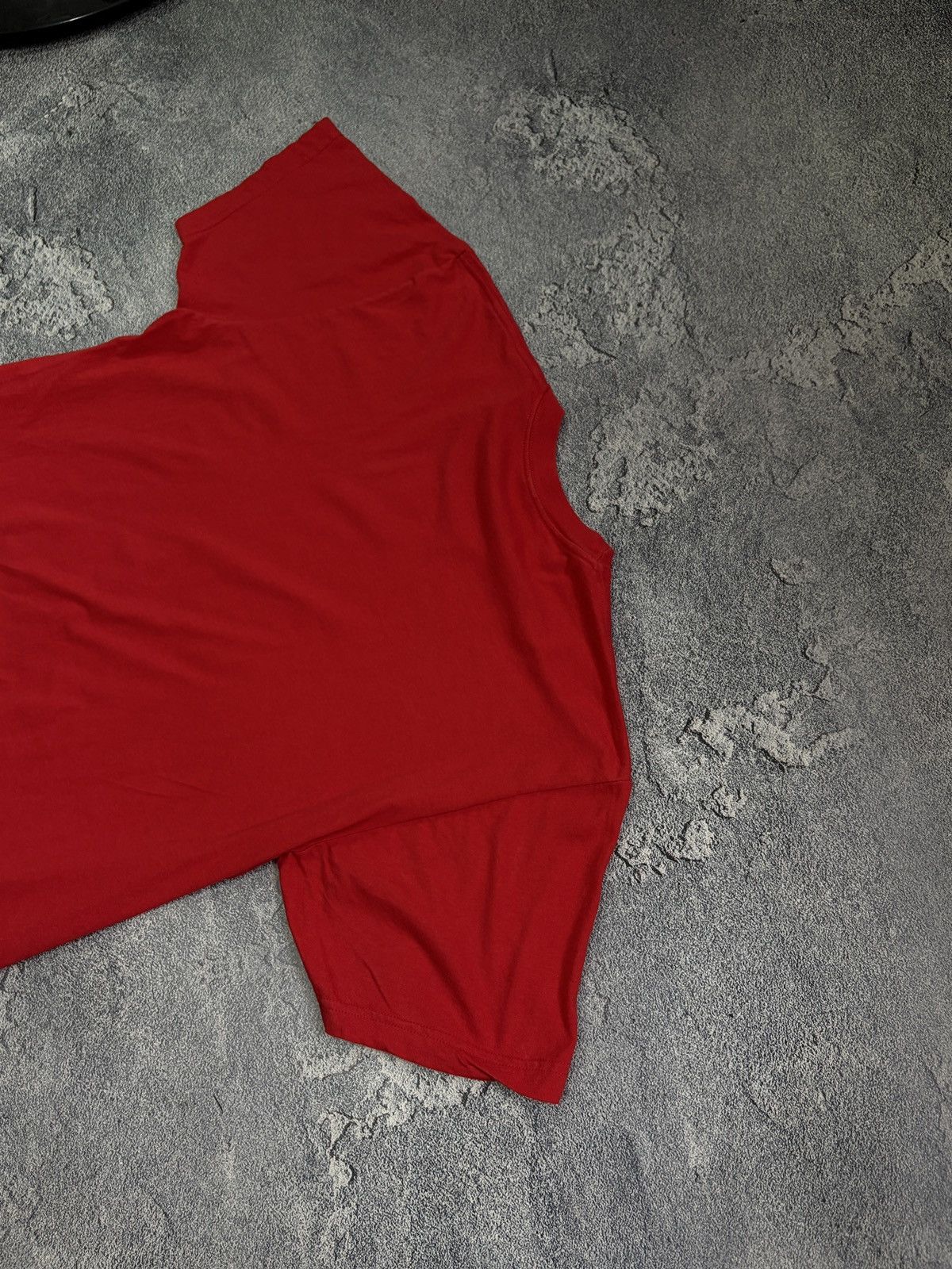 Vintage Talking Heads 77 Red T-Shirt 2005 Band Merch L Size US L / EU 52-54 / 3 - 7 Thumbnail