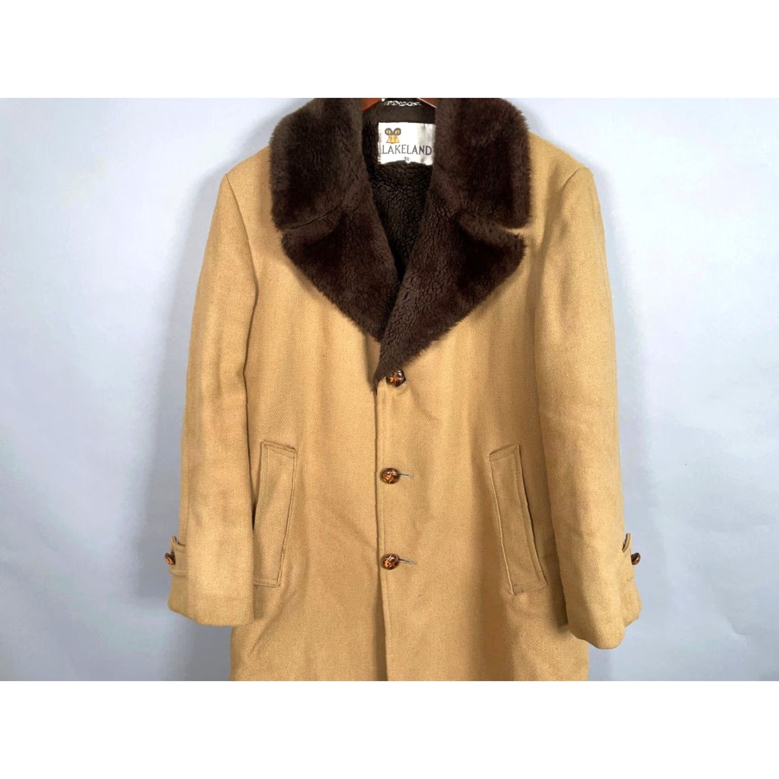 Marlboro VINTAGE Lakeland Coat Men 38 Light Brown Faux Fur Lined Rancher 70s 80s Retro Western Parka Mens Size US XXS / EU 40 - 4 Thumbnail