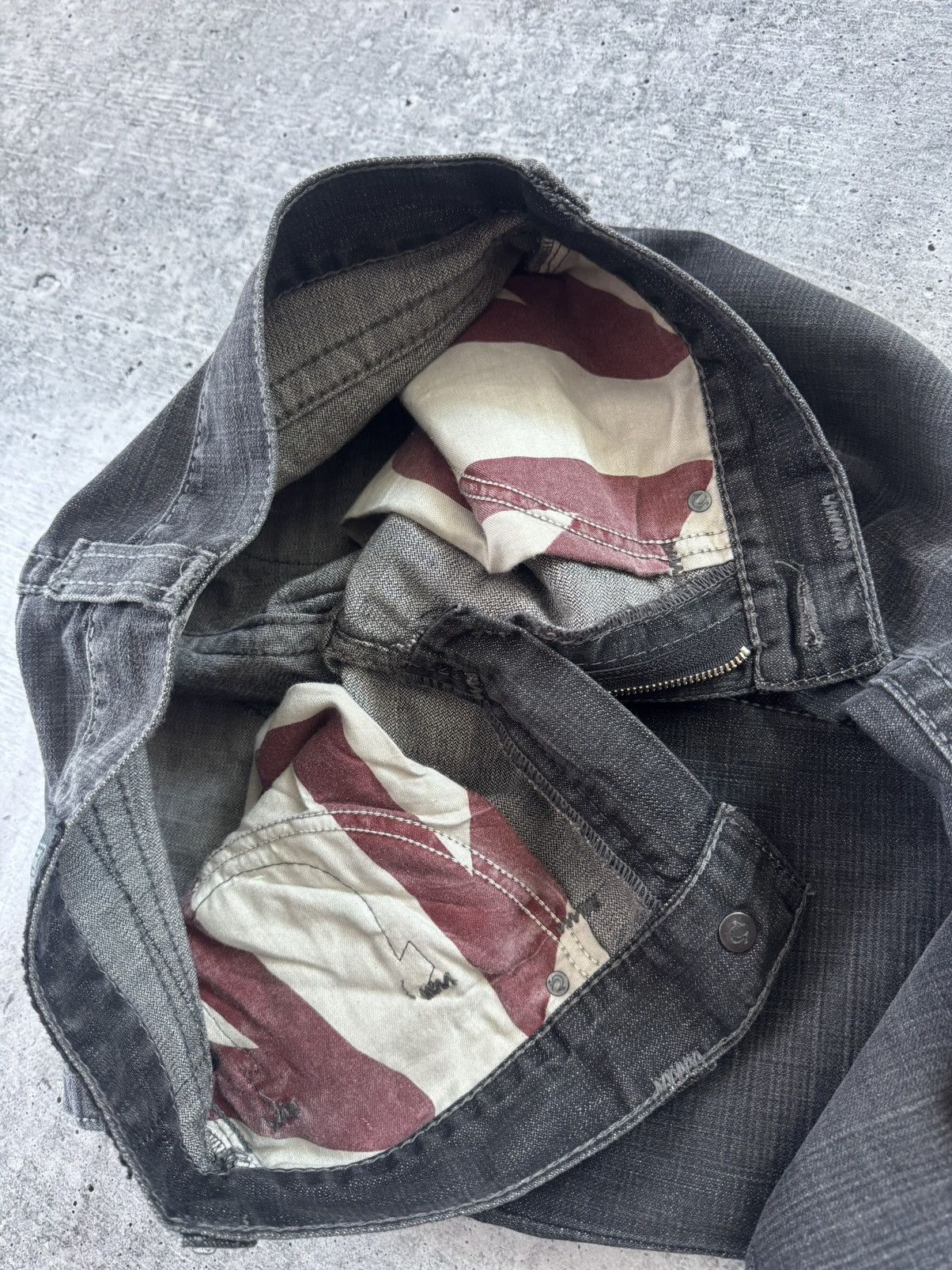 True Religion True Religion Vintage Y2K Denim Jeans Dark Gray Rare Size 32 Size US 32 / EU 48 - 17 Thumbnail