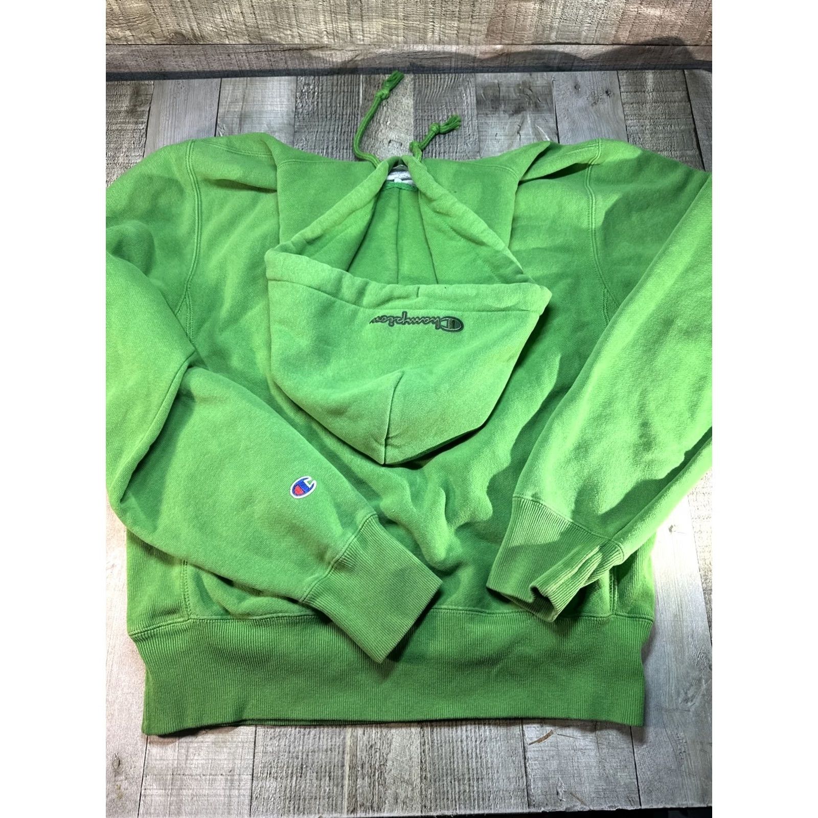 Champion VINTAGE? No, skip. Men’s Champion Hoodie Small S Orange Green? Size US S / EU 44-46 / 1 - 5 Thumbnail
