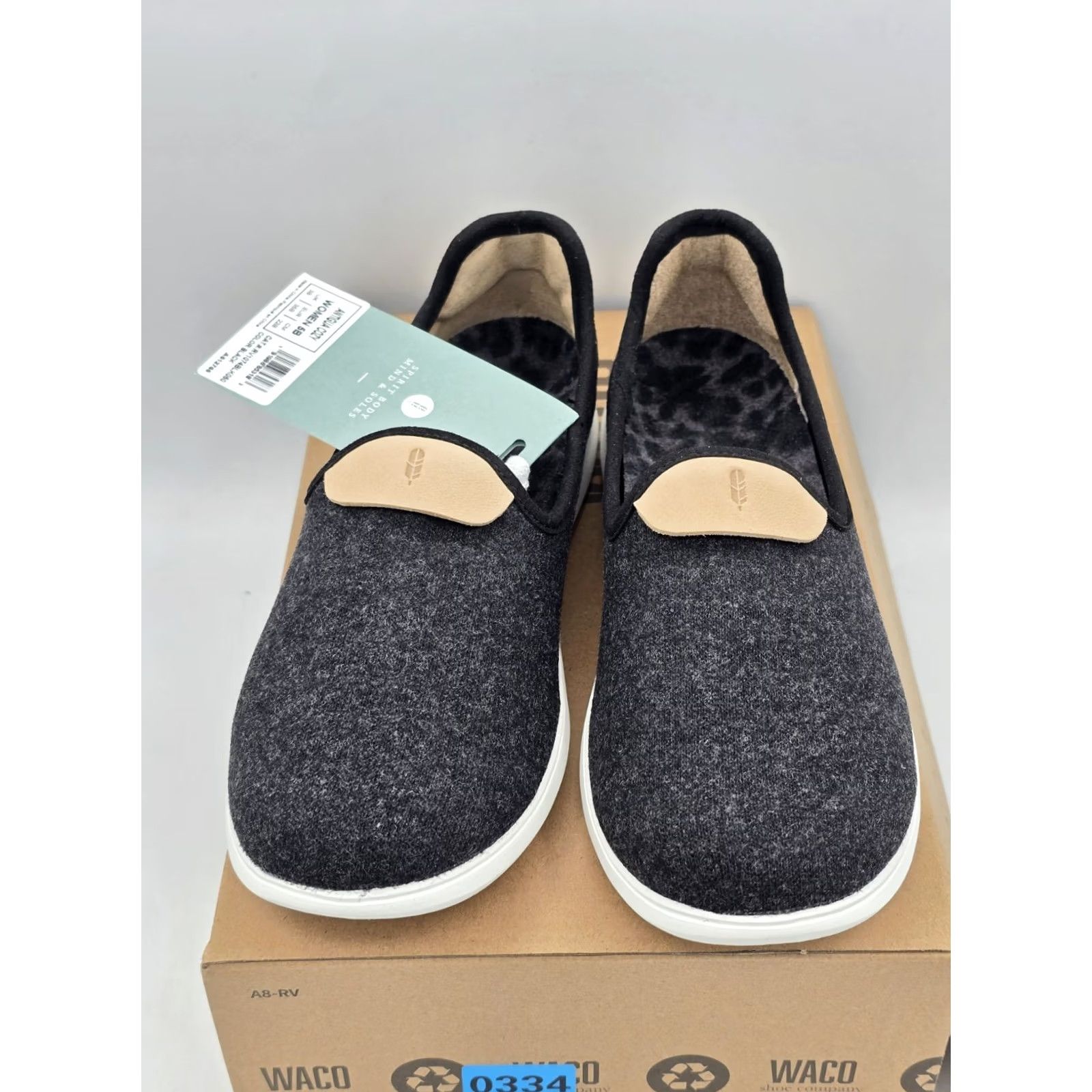 Vintage REVITALIGN Antigua Cozy Sneaker Black Sz 5 B Narrow - NIB Womens Shoes Size US 5 / IT 35 - 5 Thumbnail