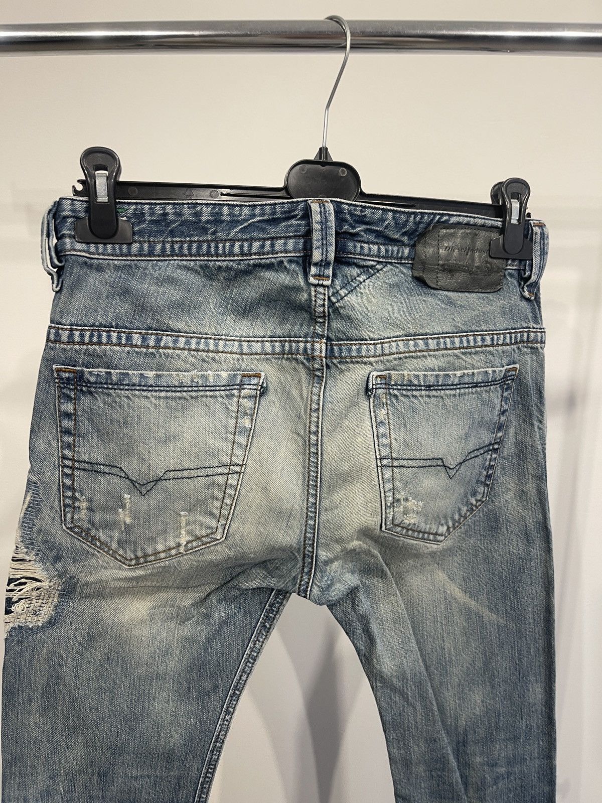Diesel Vintage Diesel Distressed Jeans Faded Denim Pants W28 L32 Size US 28 / EU 44 - 5 Thumbnail