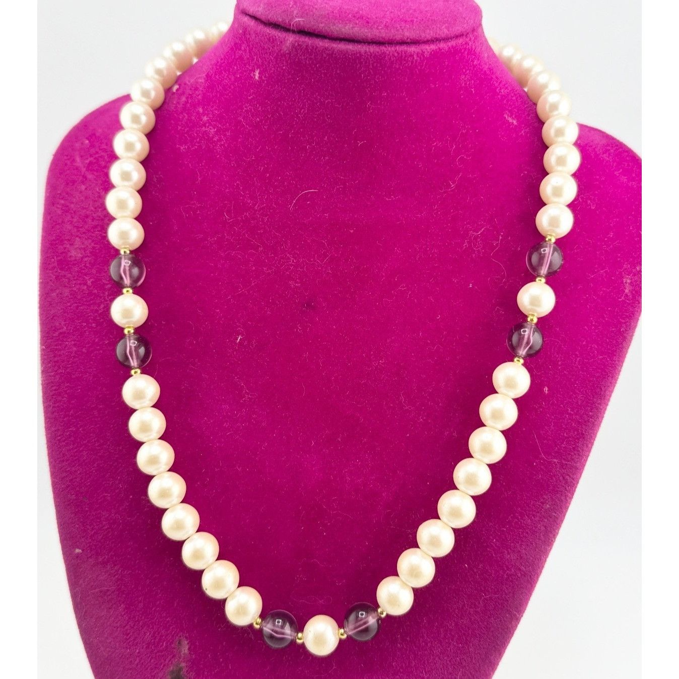 Vintage Vintage faux pearl purple beaded necklace Size ONE SIZE - 1 Thumbnail