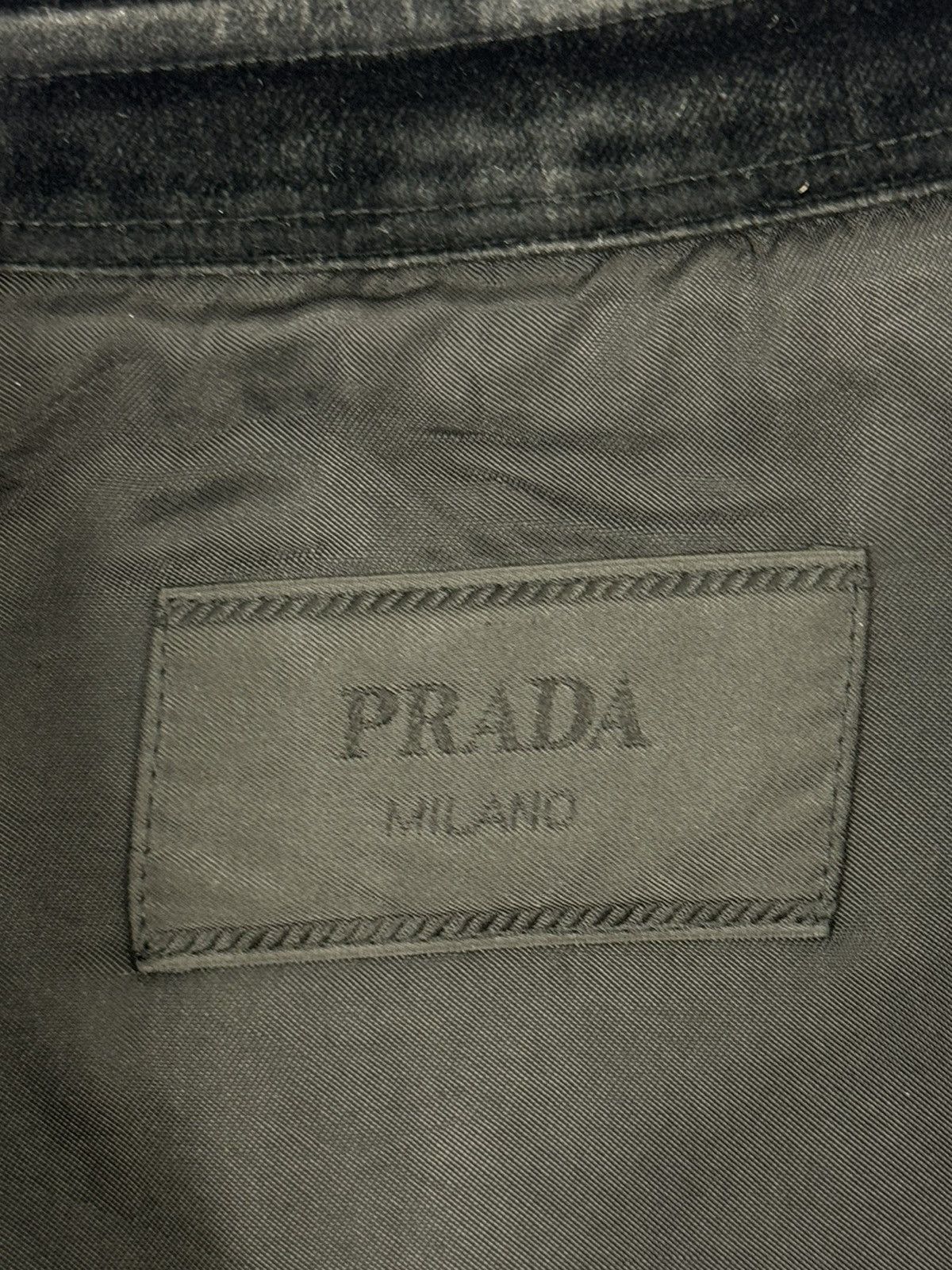 Prada PRADA VELVET SHIRT Size US M / EU 48-50 / 2 - 4 Thumbnail