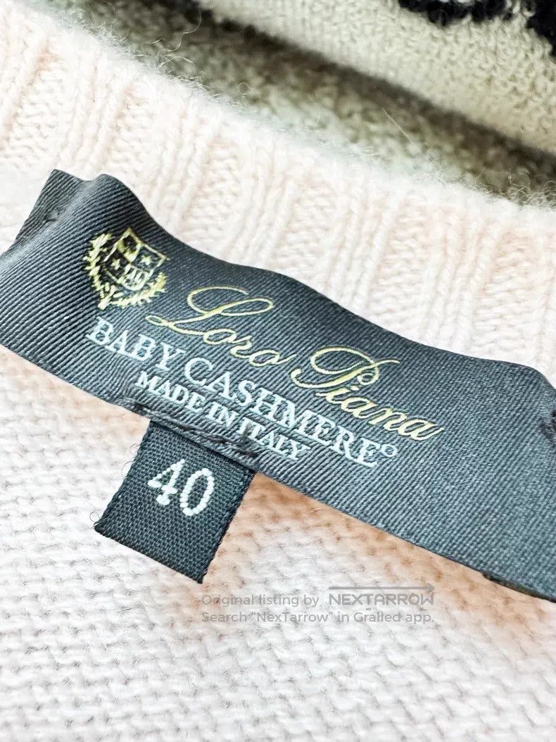 Loro Piana Loro Piana Cinnamon pink round neck badge button knit top Size XS / US 0-2 / IT 36-38 - 4 Thumbnail