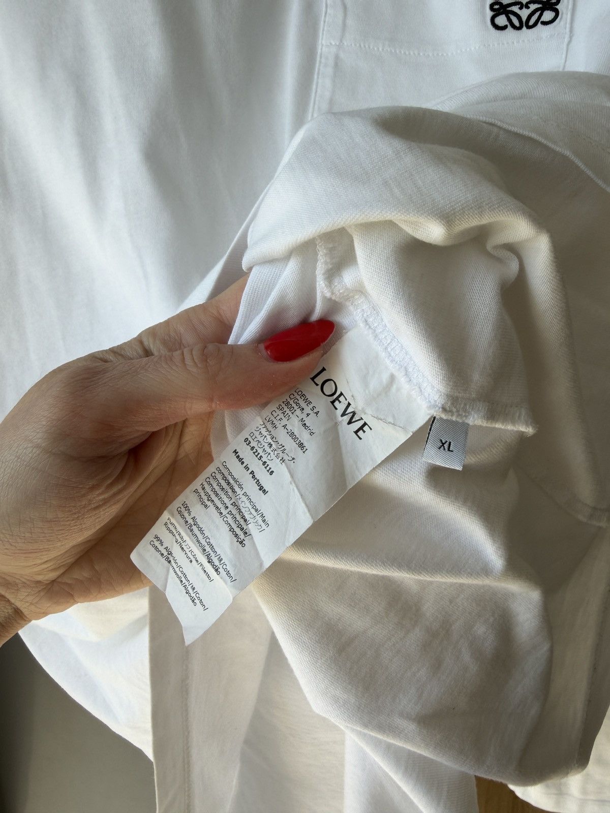 Loewe Loewe Anagram Cotton White Long Sleeve T-Shirt Size US M / EU 48-50 / 2 - 4 Thumbnail