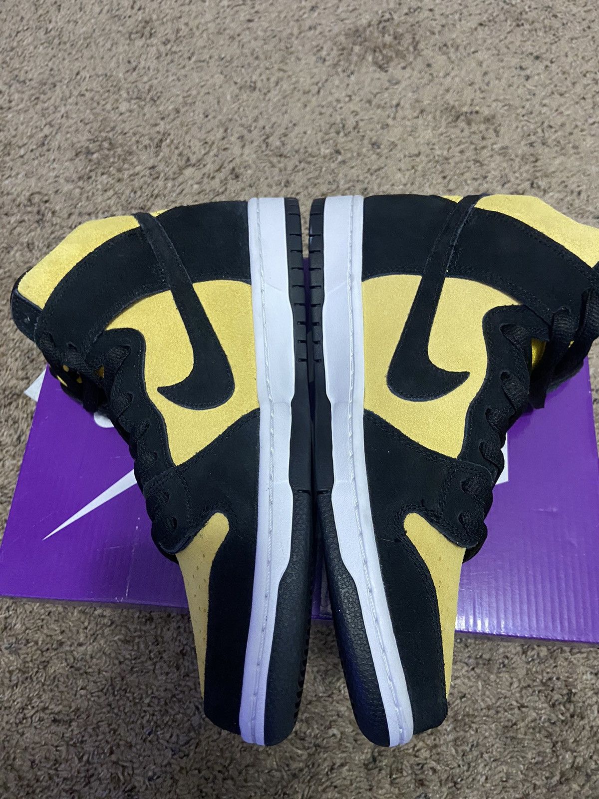 Nike Nike SB Reverse Golden Rod SZ 8.5 dead stock Size US 8.5 / EU 41-42 - 3 Thumbnail