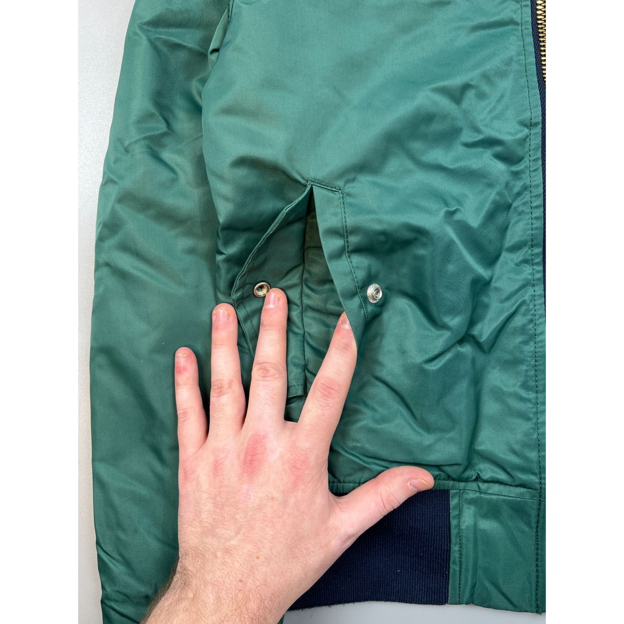 Schott Schott NYC Nylon Bomber Jacket (Y0665) Size S / US 4 / IT 40 - 4 Thumbnail