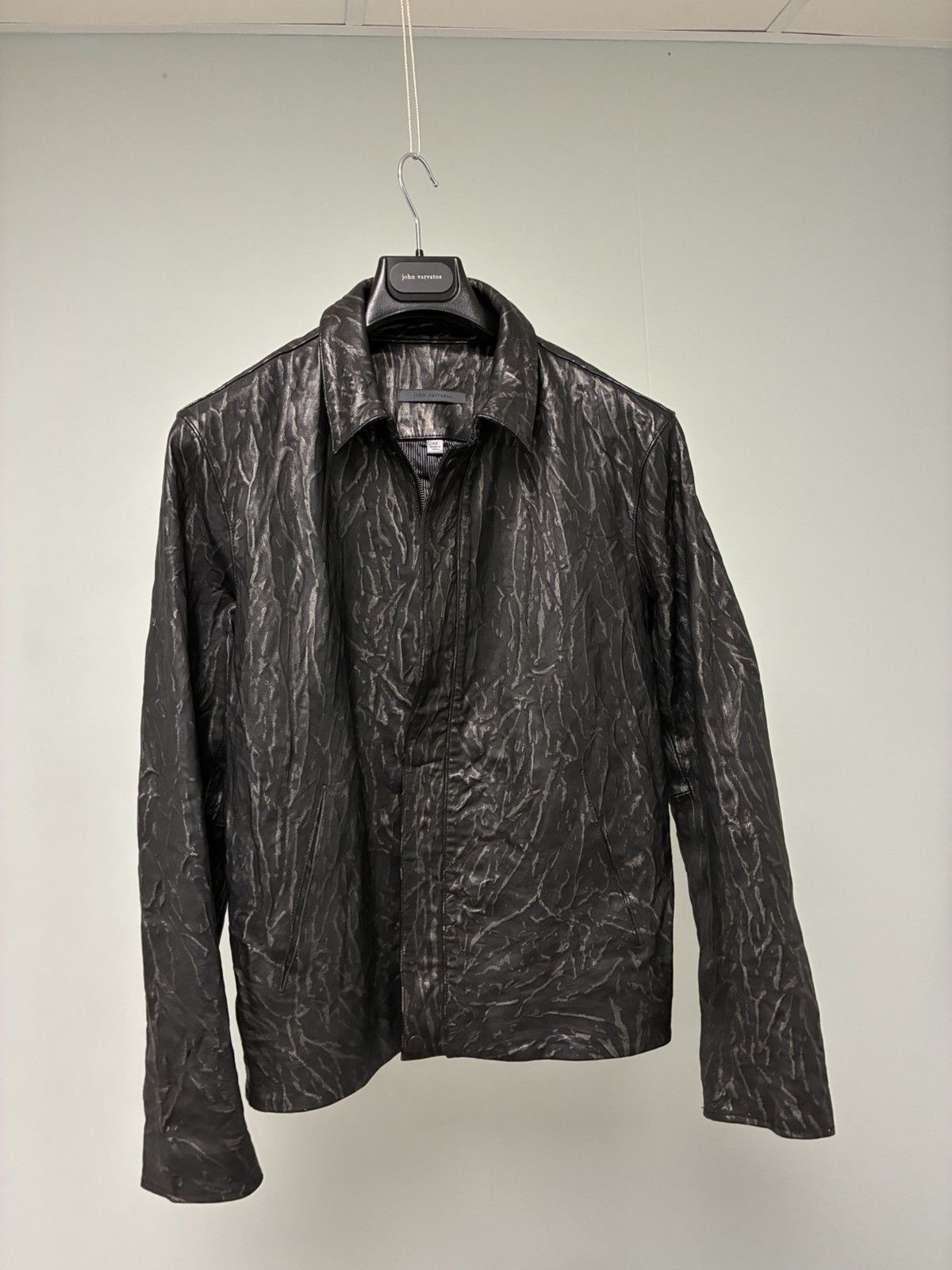 John Varvatos Crinkled Leather Jacket EU 48 USA 38 Size US M / EU 48-50 / 2 - 10 Thumbnail