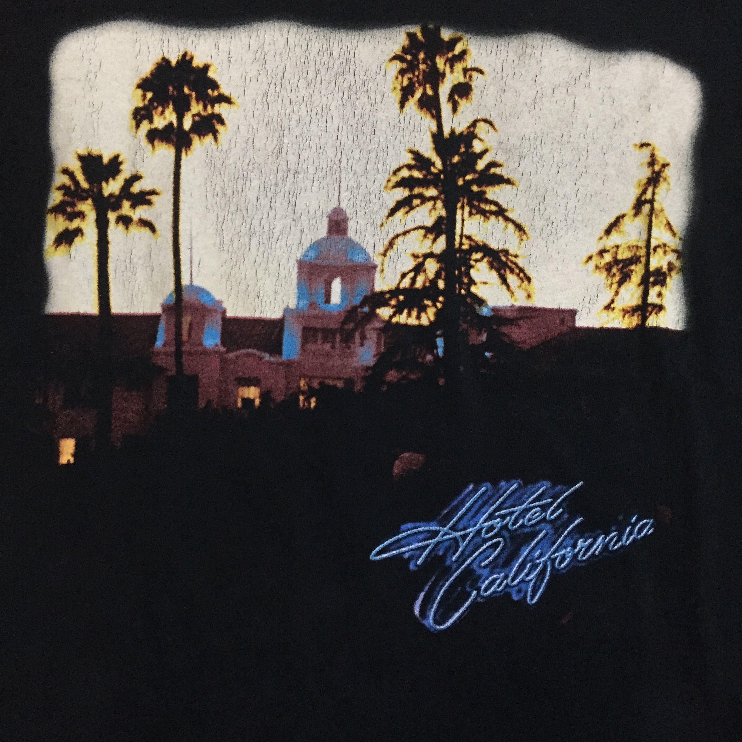 Band Tees Vintage 00s Eagles Hotel California 2002 Tour Rock Band Tees Size US M / EU 48-50 / 2 - 5 Thumbnail