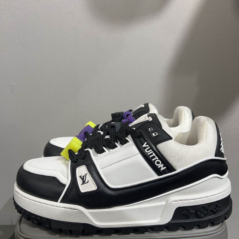 Louis Vuitton Louis Vuitton Trainer Maxi Low-Top Sneakers 0079 Size US 9 / EU 42 - 1 Thumbnail