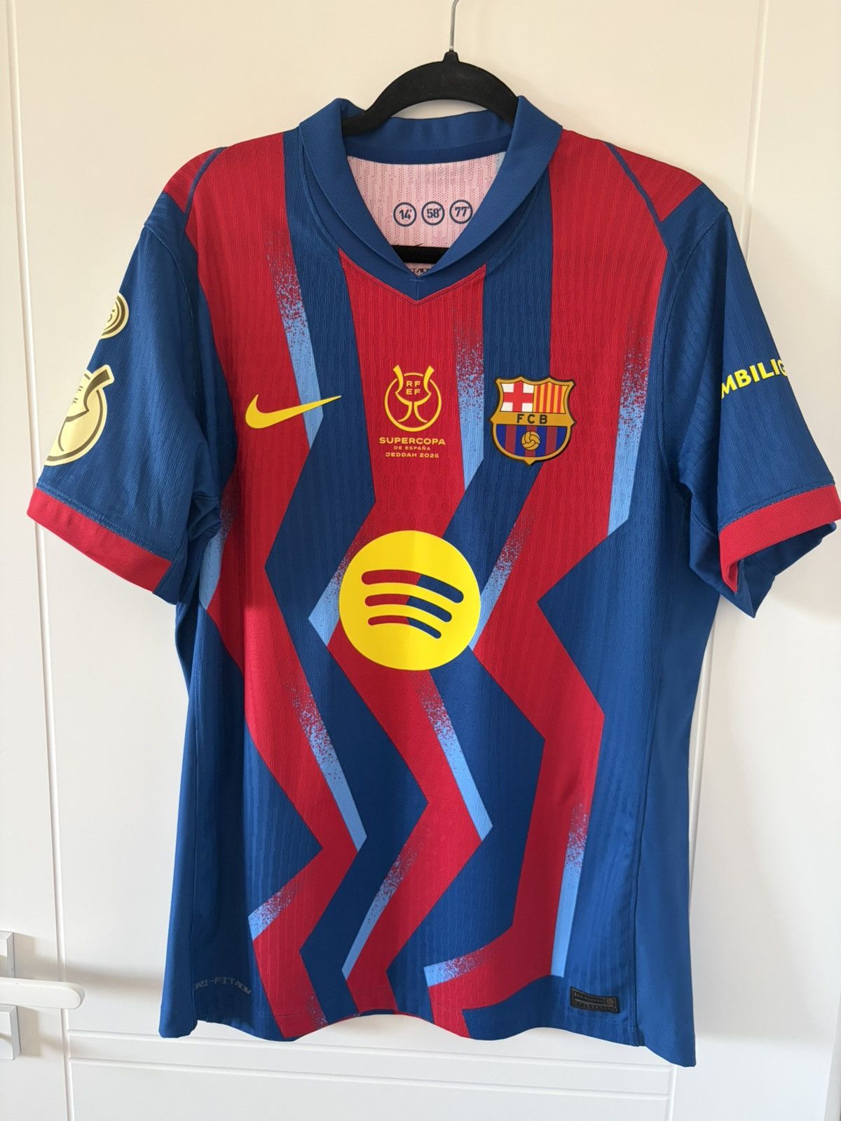 Barcelona nike 2025/2026 czwarta Raphinha ADV meczowa — zdjęcie 5