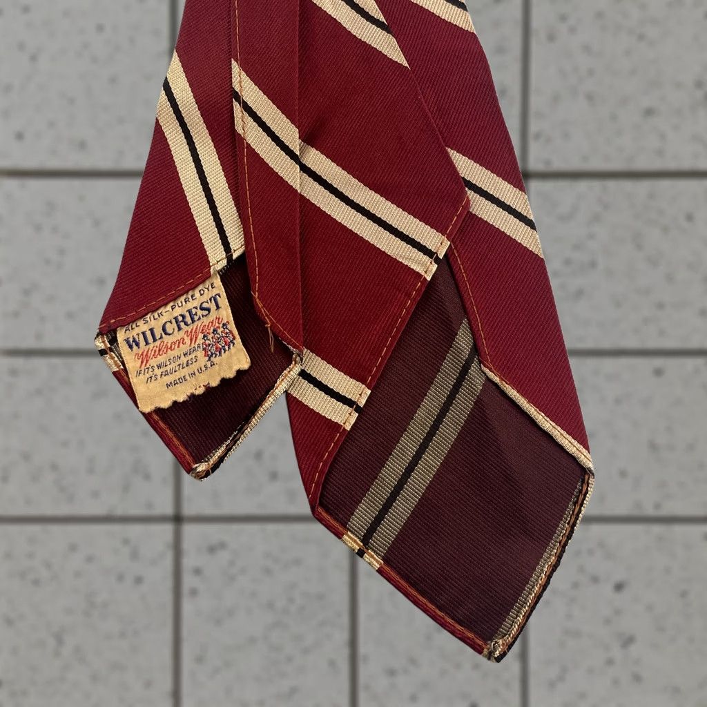 Wilson Vtg Wilson Wear Willcrest Tie Silk USA Red Swing Rockabilly 3x54 30s 40s Necktie Size ONE SIZE - 1 Thumbnail