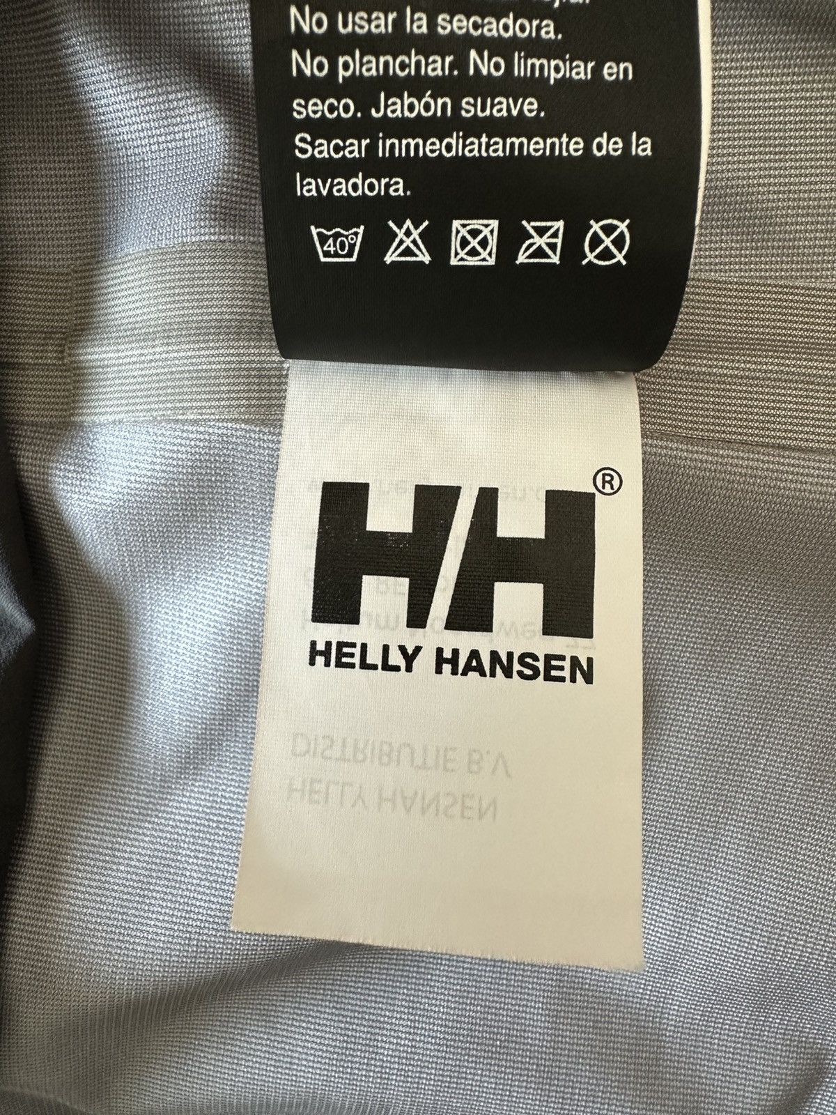 Helly Hansen Helly Hansen Gorpcore Outdoor Windbreaker Jacket Hooded Size XS / US 0-2 / IT 36-38 - 18 Thumbnail