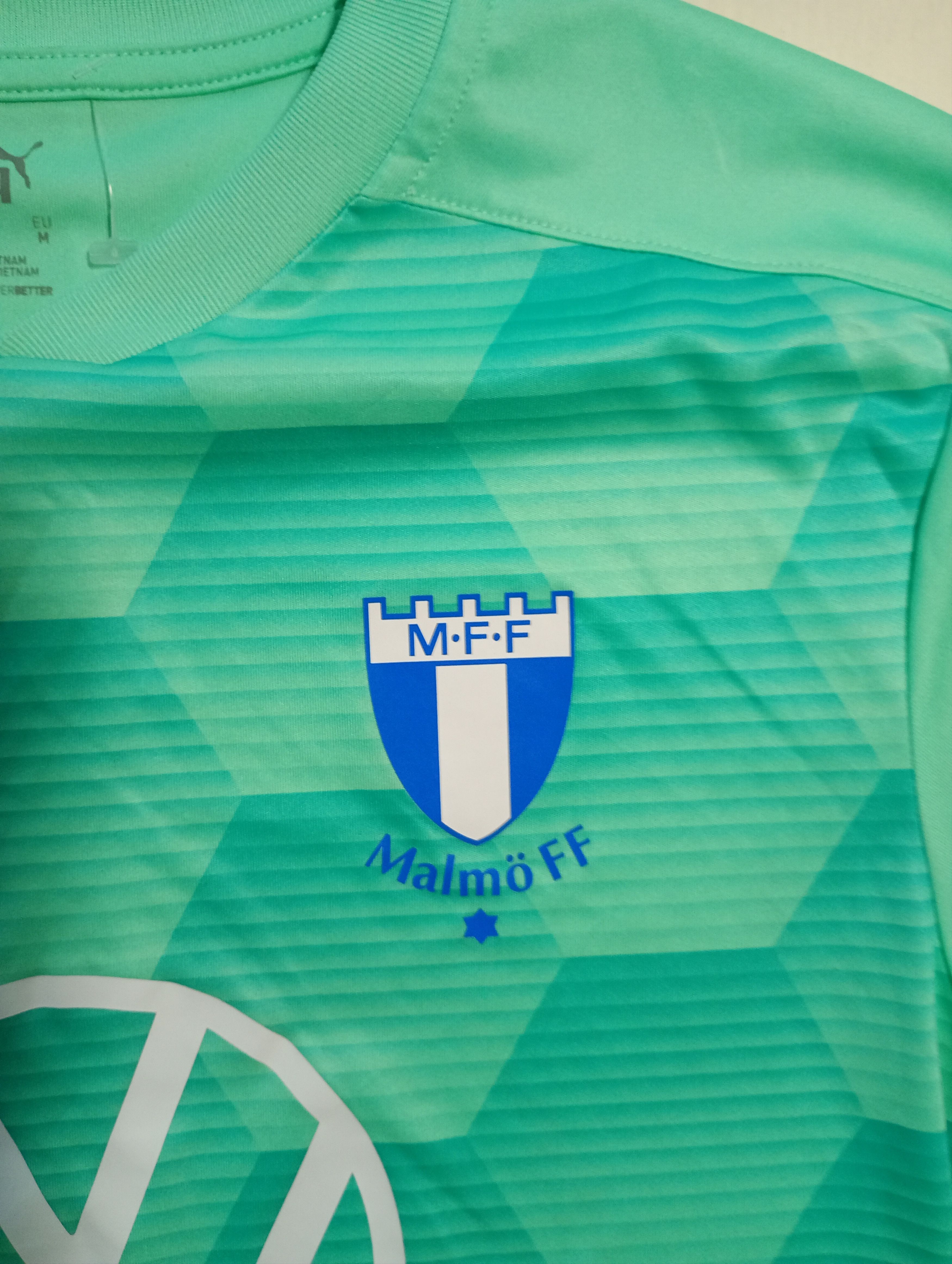 Puma Puma Malmö FC Goalkeeper Jersey 2021 Size US M / EU 48-50 / 2 - 7 Thumbnail