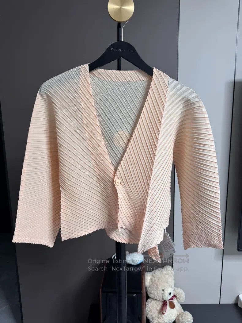 Issey Miyake Issey Miyake Main Line Ruffled Short Sleeve Top Size M / US 6-8 / IT 42-44 - 1 Thumbnail