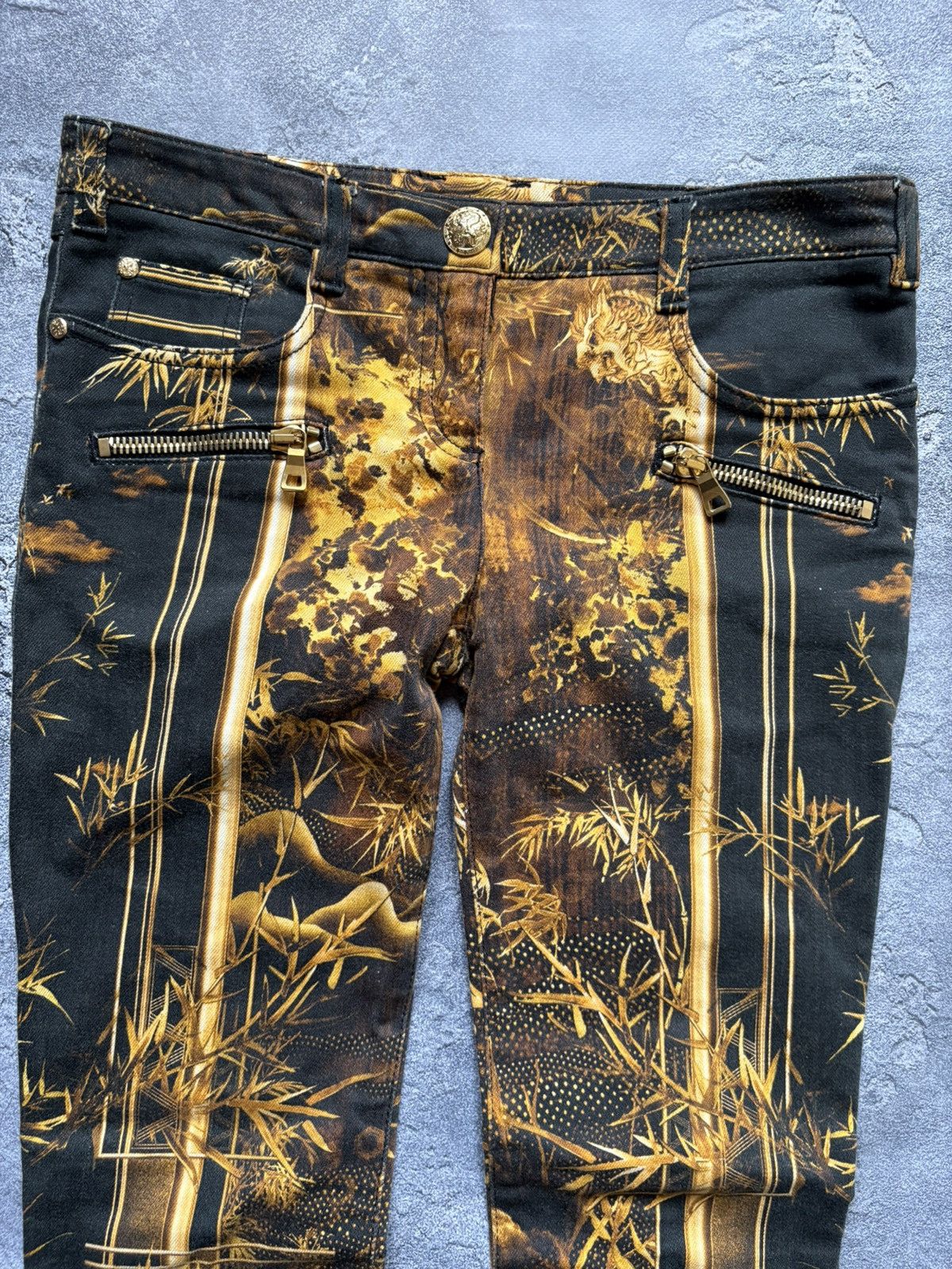 Balmain Vintage Balmain Luxury Black Gold Baroque Print Pants RARE Size 26" / US 2 / IT 38 - 8 Thumbnail