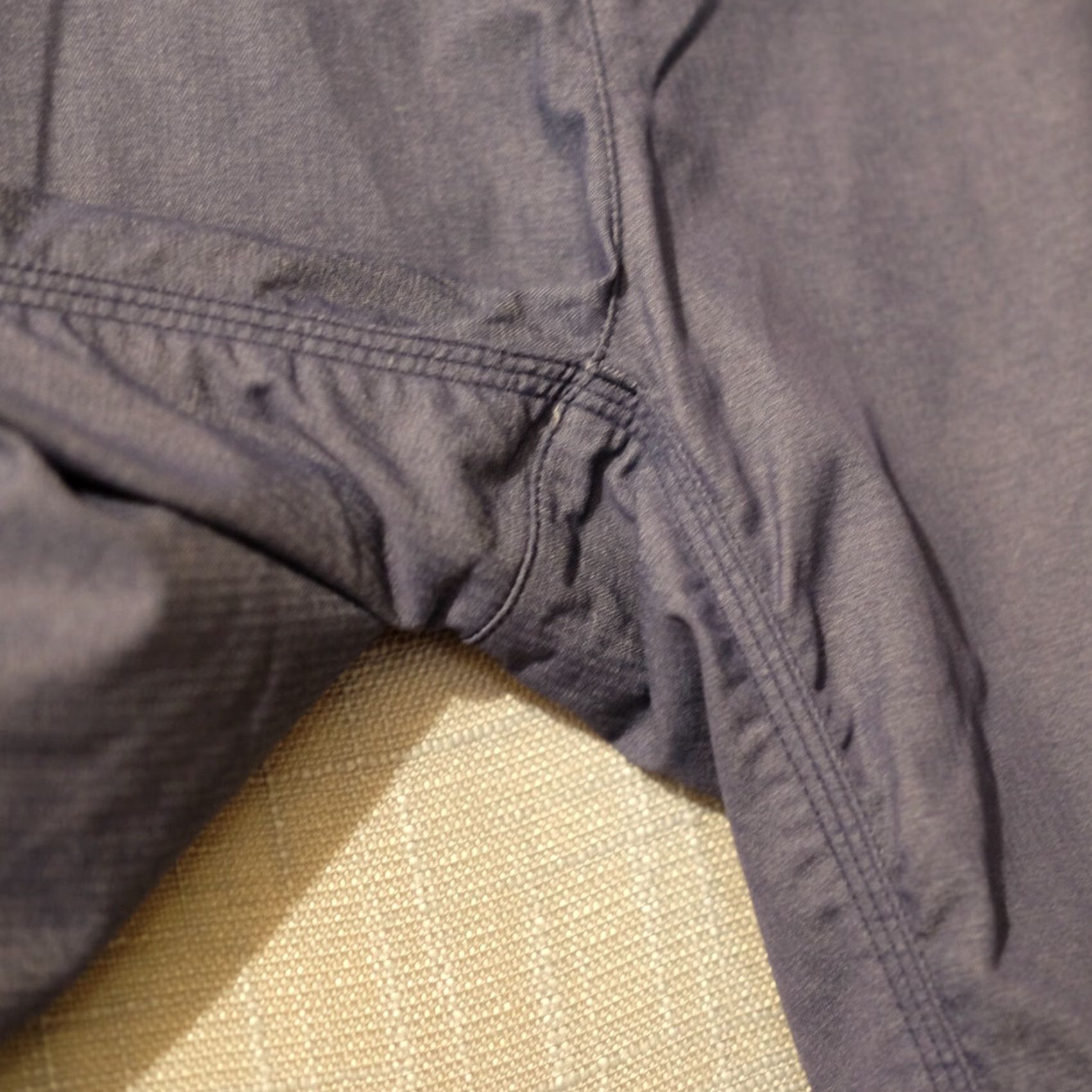 The North Face EUC The North Face Pants Women Navy Lightweight Hiking Zip Pockets 12 H82-3 Size 34" / US 12 / IT 48 - 5 Thumbnail