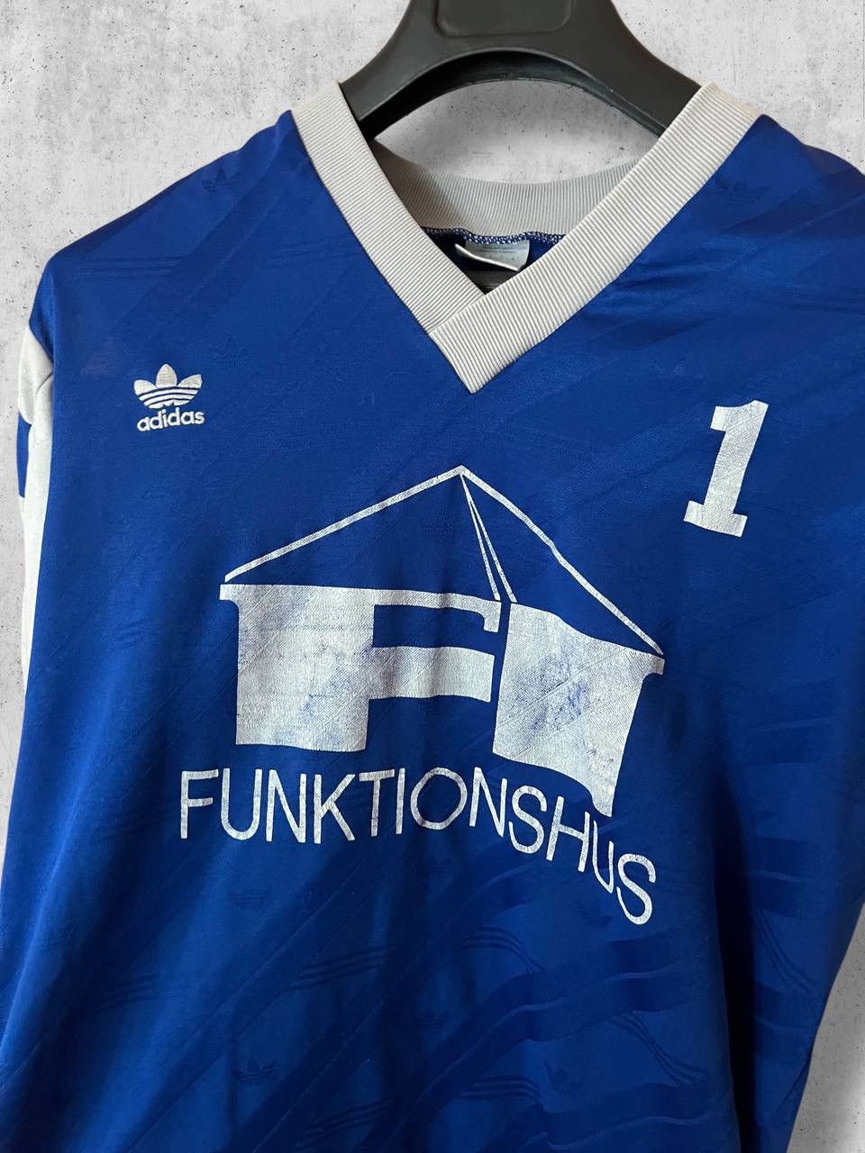 Vintage ADIDAS MADE IN ENGLAND Vintage Jersey Soccer Football long Size US M / EU 48-50 / 2 - 9 Thumbnail