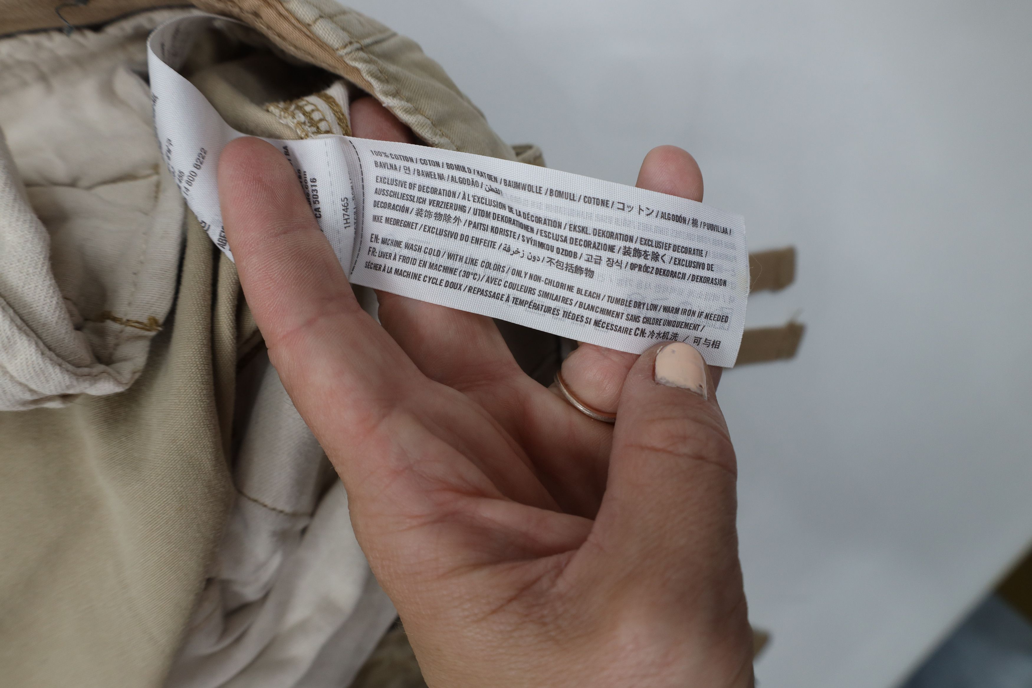 Abercrombie & Fitch Vintage Abercrombie & Fitch Fly Cargo Shorts Beige Cotton Size US 34 / EU 50 - 7 Thumbnail