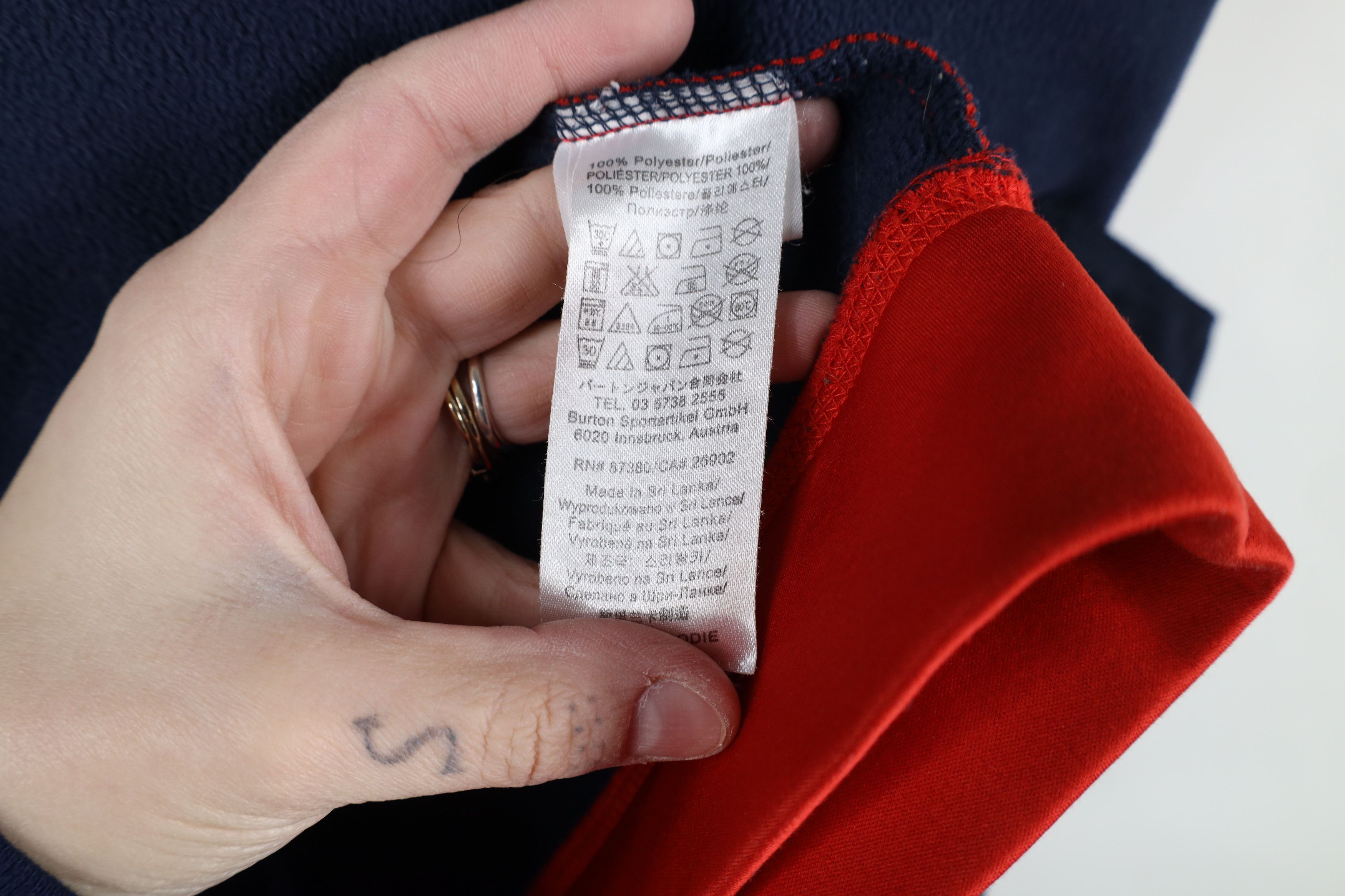 Burton × Vintage Vintage Y2K Burton Snowboards Spell Out Full Zip Hoodie Size US L / EU 52-54 / 3 - 12 Thumbnail