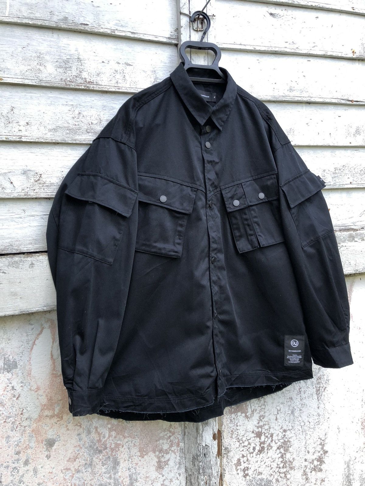 GU × Jun Takahashi × Undercover UNDERCOVER X GU BAGGY TACTICAL CARGO POCKET JACKET Size US XL / EU 56 / 4 - 3 Thumbnail